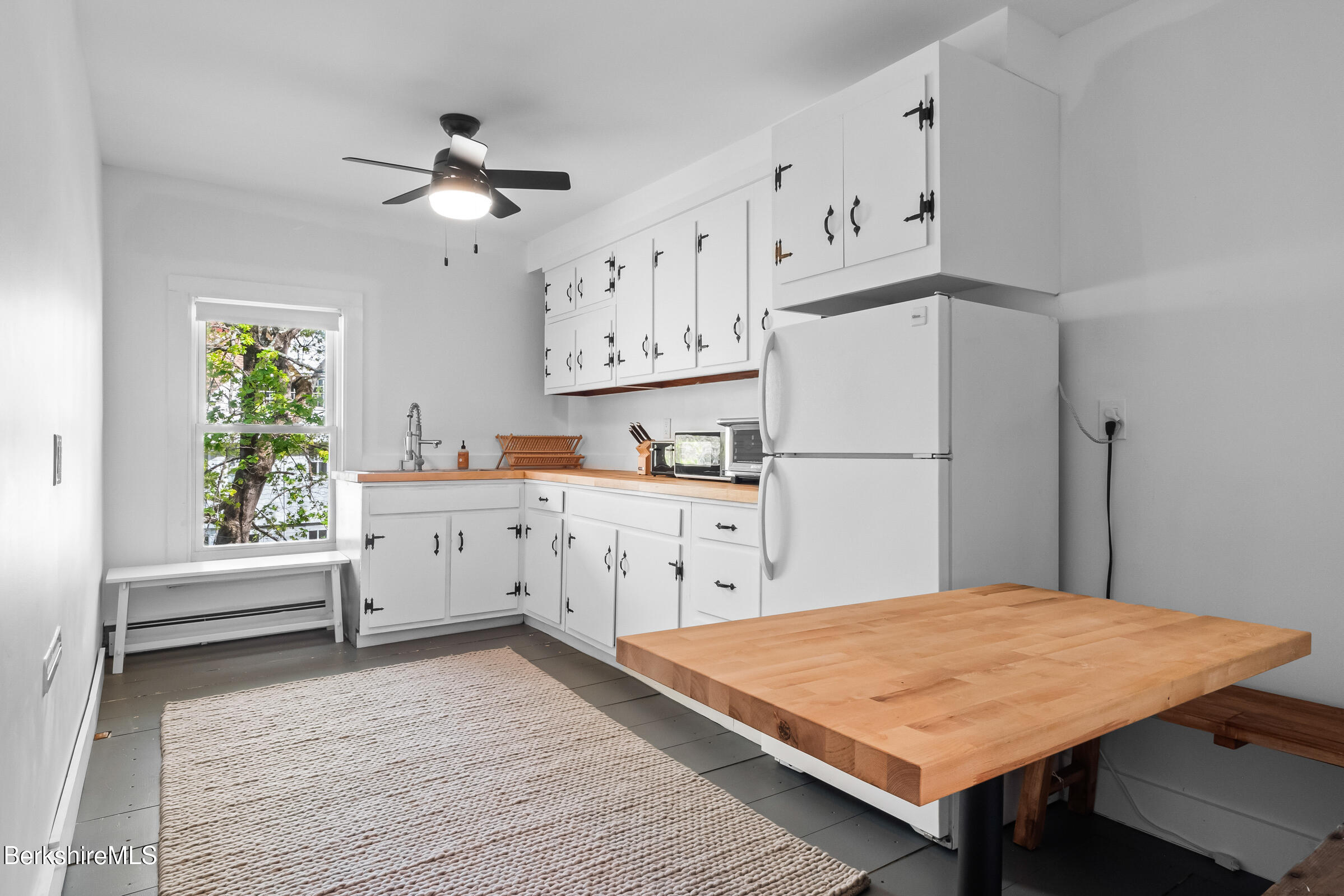 49 South St, Great Barrington, Massachusetts image 35