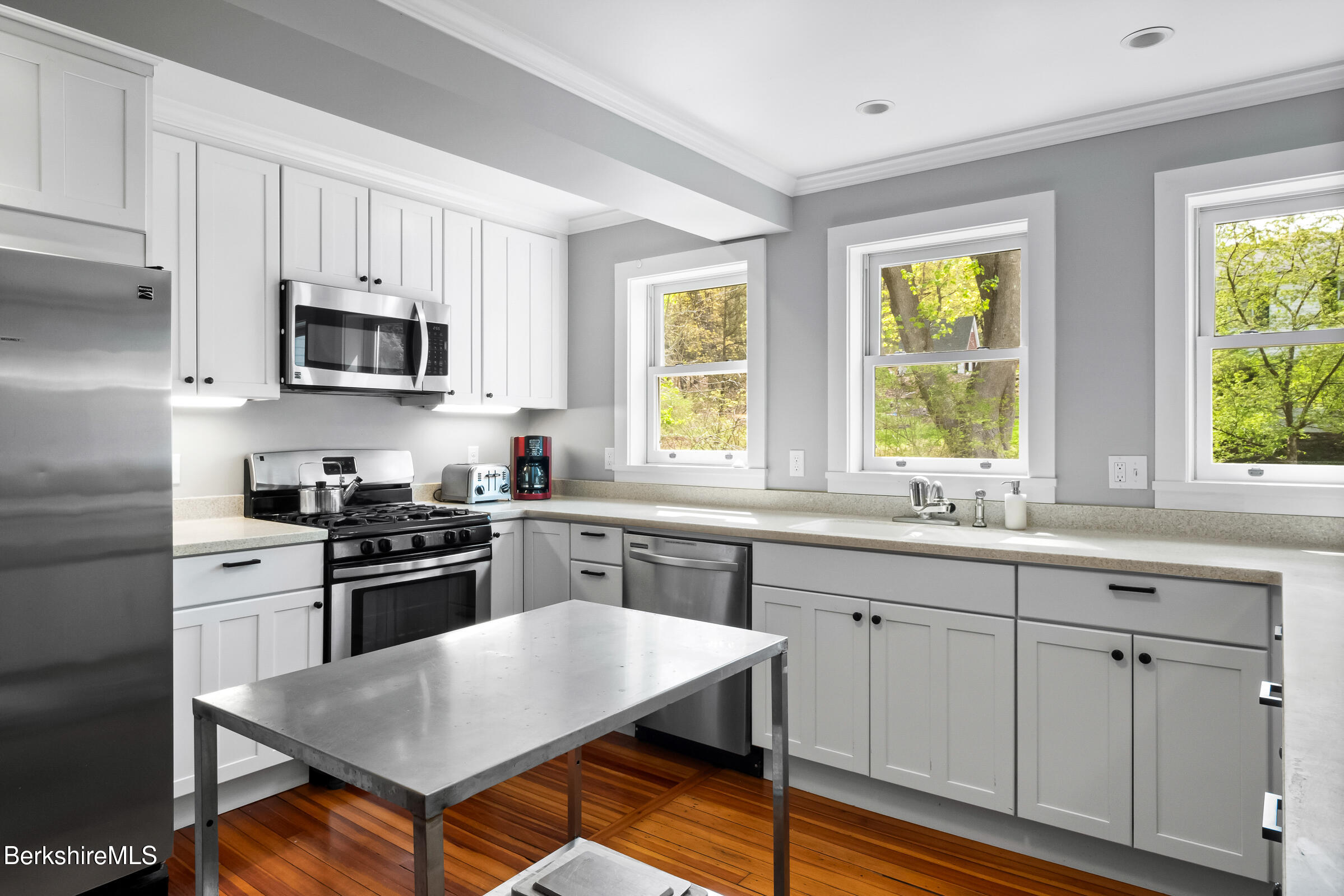 49 South St, Great Barrington, Massachusetts image 20