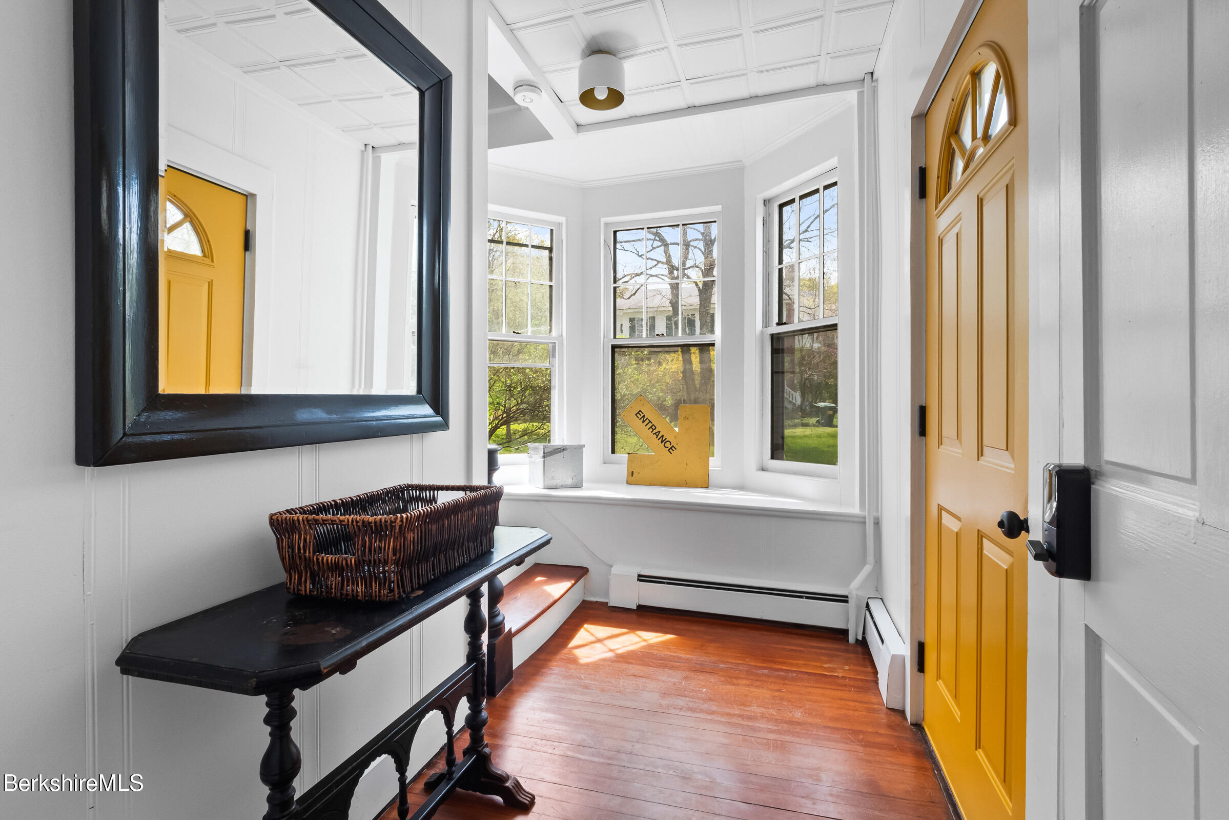 49 South St, Great Barrington, Massachusetts image 8
