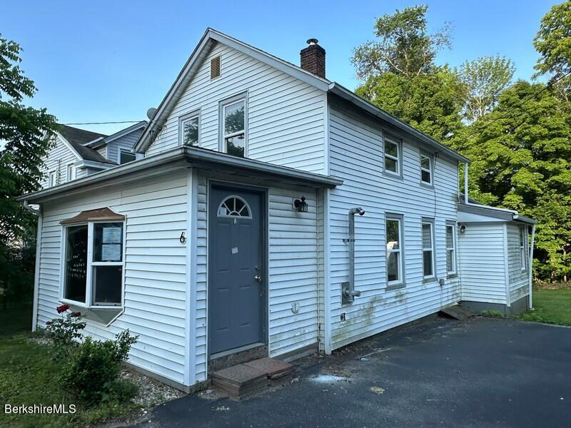 6 Maple St, Huntington, Massachusetts image 3