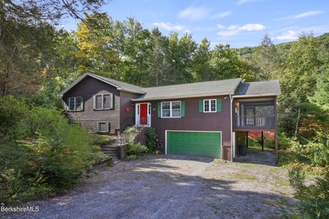 Homes For Sale - 18 Butternut Dr<br/> Berkshire County, Great Barrington, MA 01230