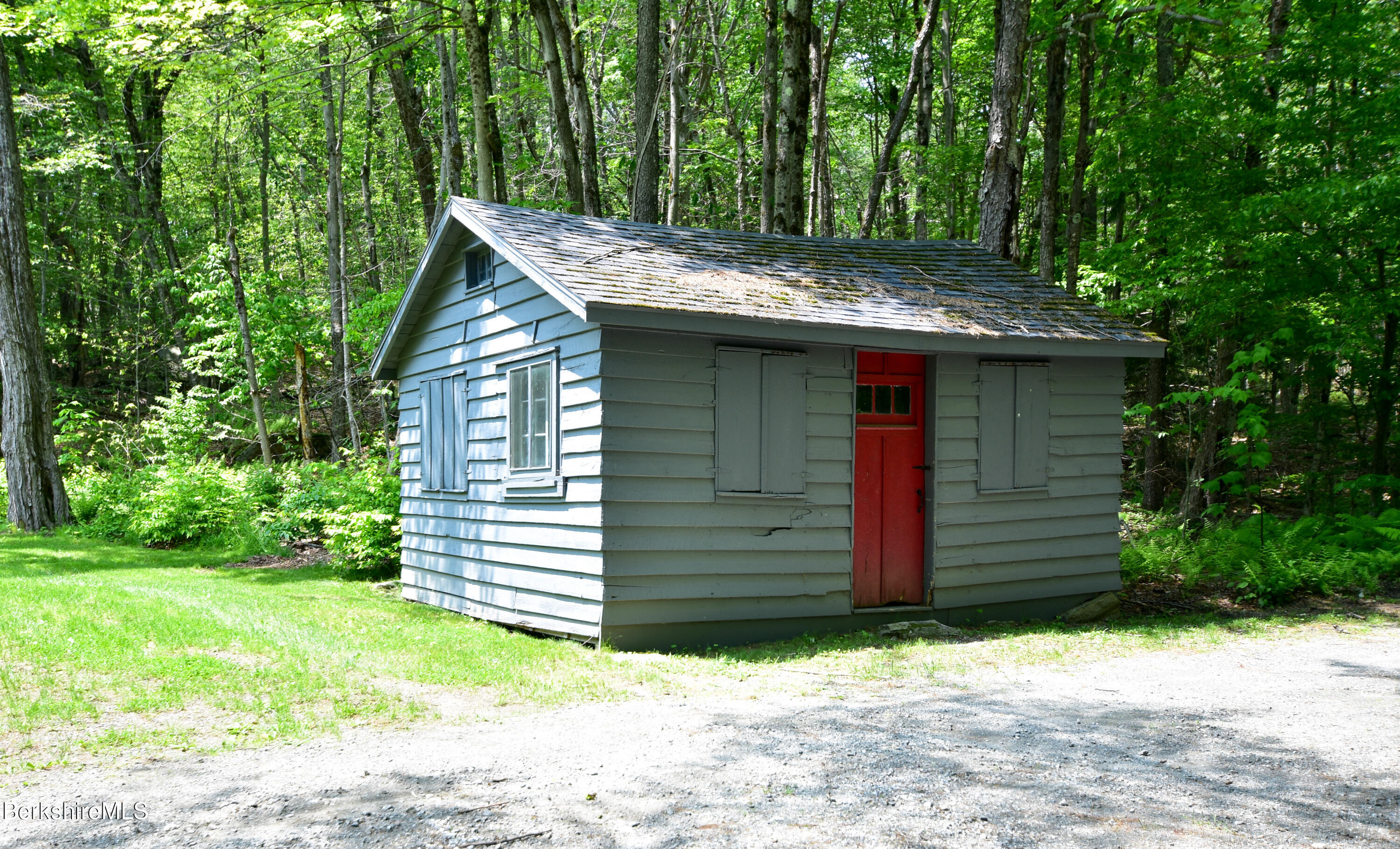 162 Ymca Rd, Becket, Massachusetts image 11