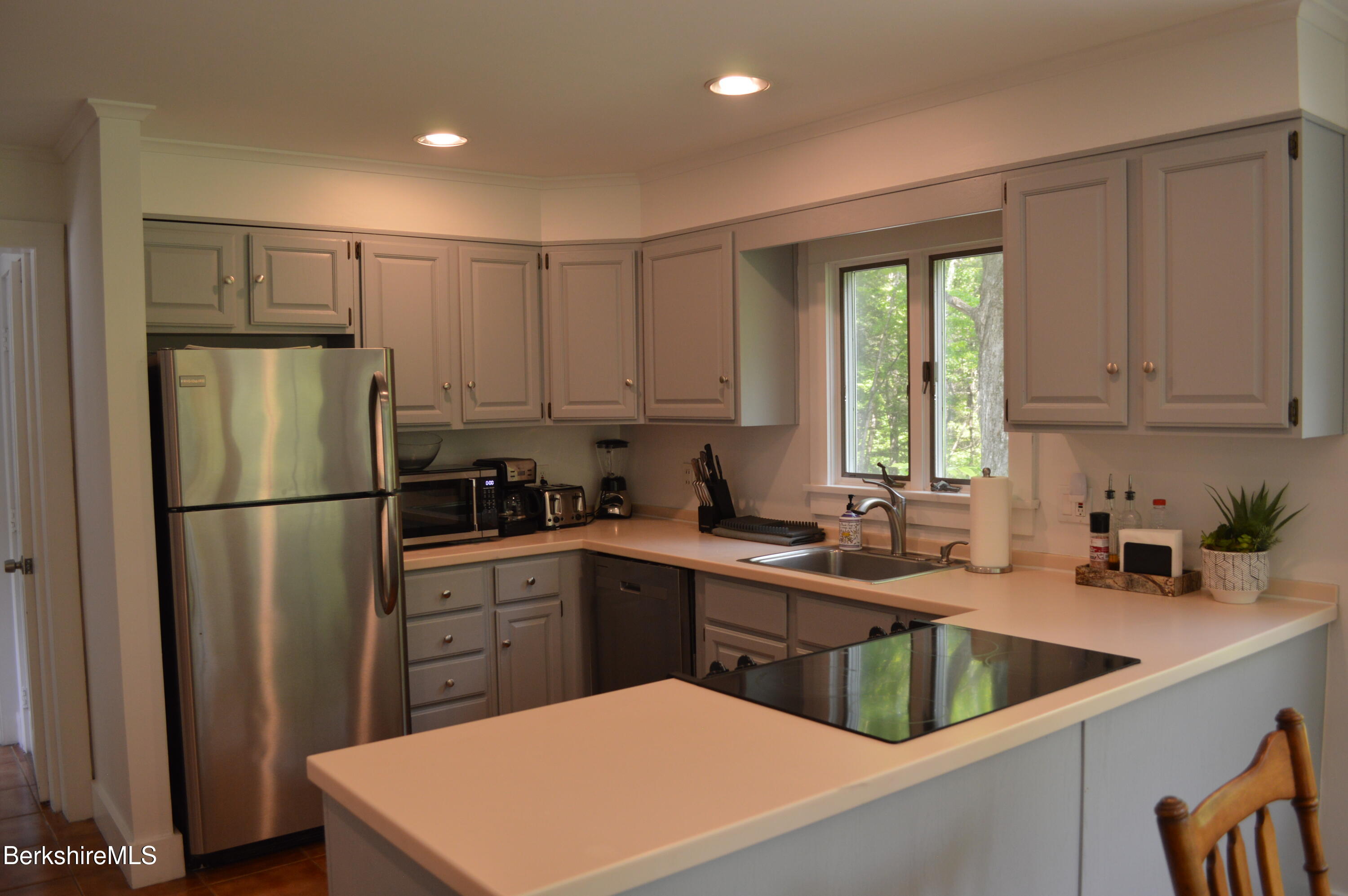 162 Ymca Rd, Becket, Massachusetts image 44