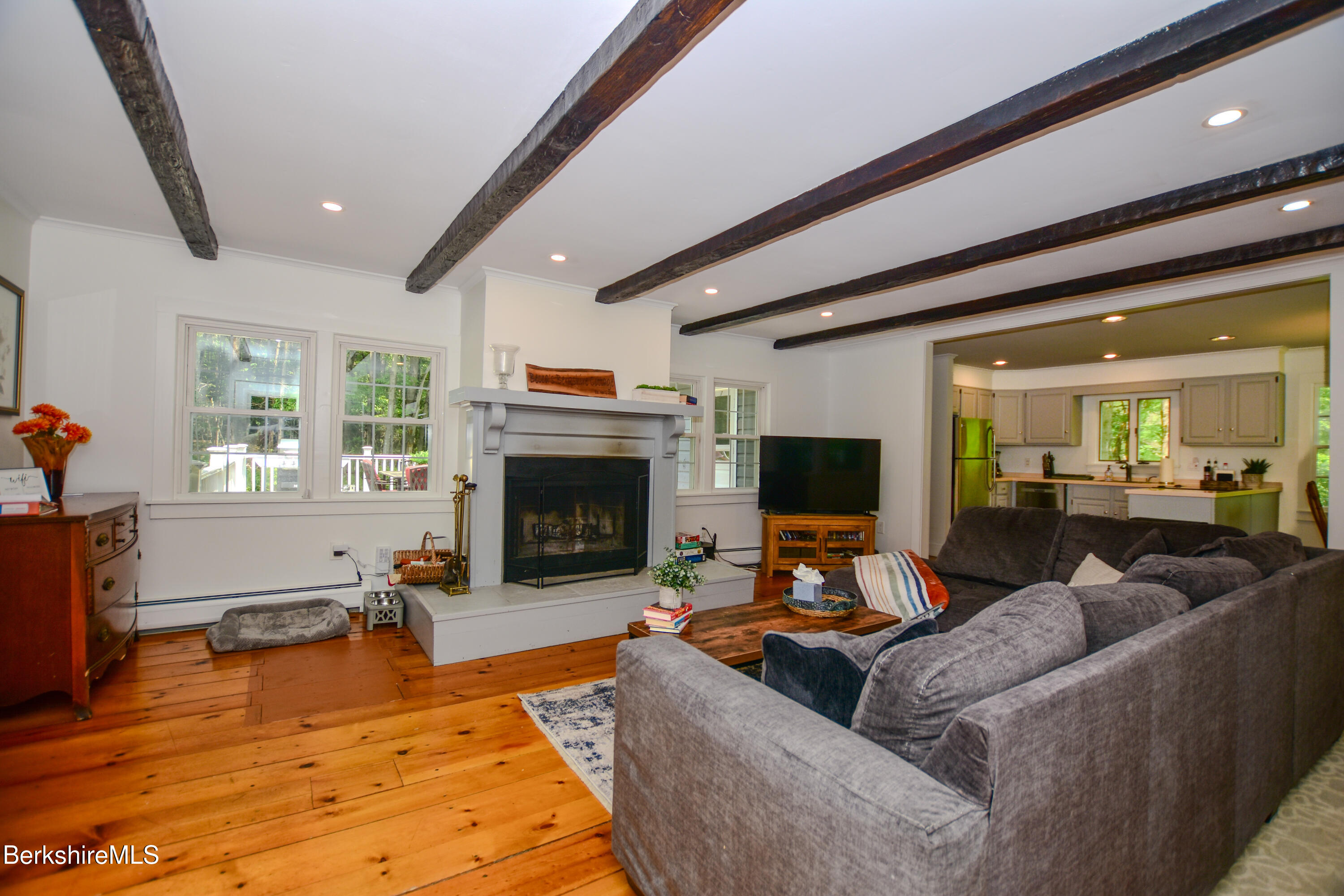 162 Ymca Rd, Becket, Massachusetts image 18