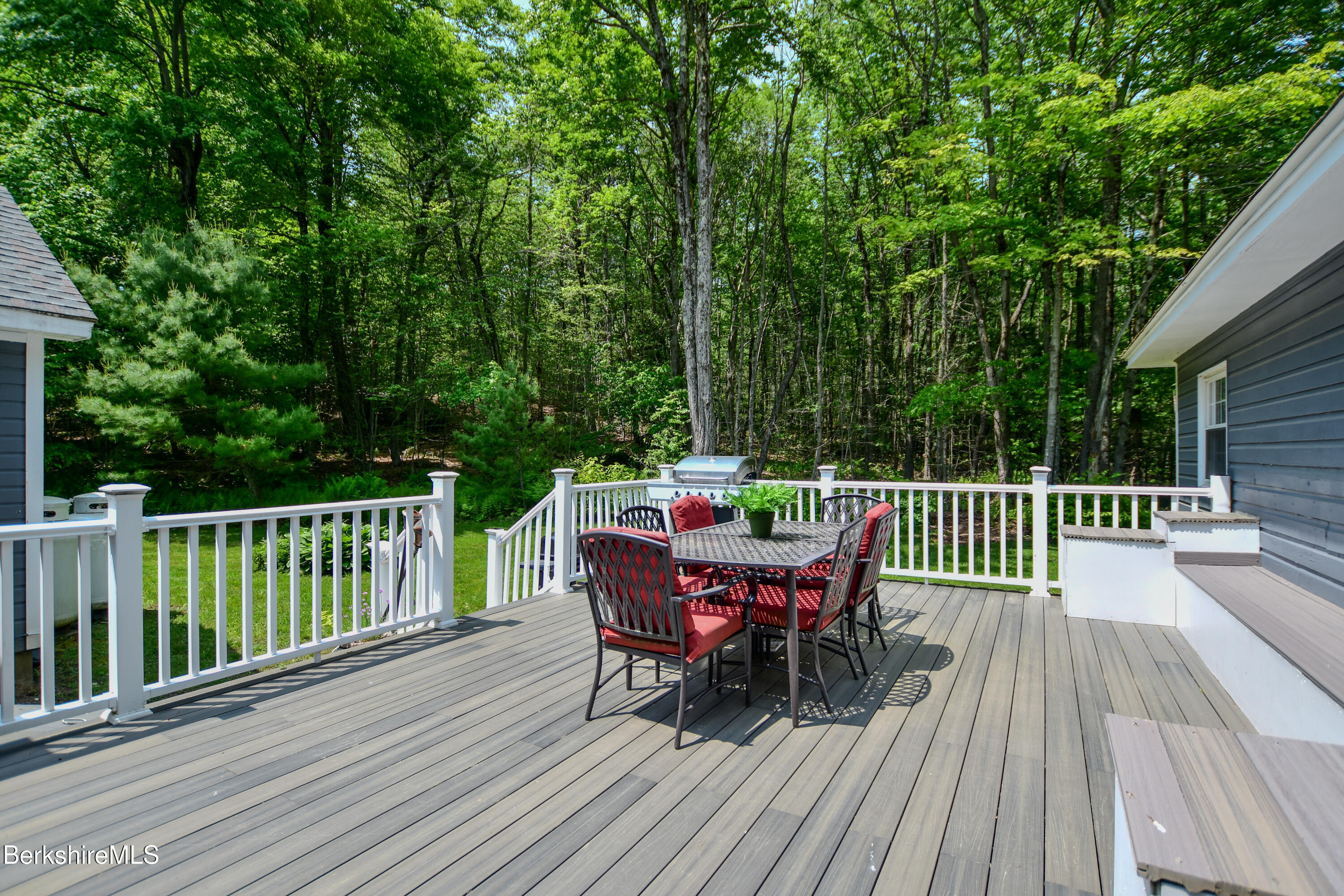 162 Ymca Rd, Becket, Massachusetts image 41