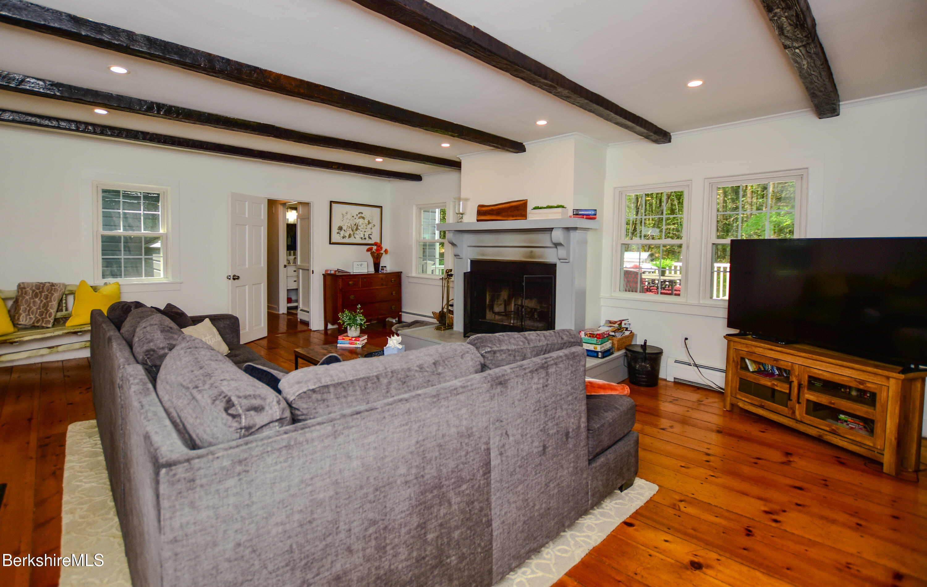 162 Ymca Rd, Becket, Massachusetts image 32