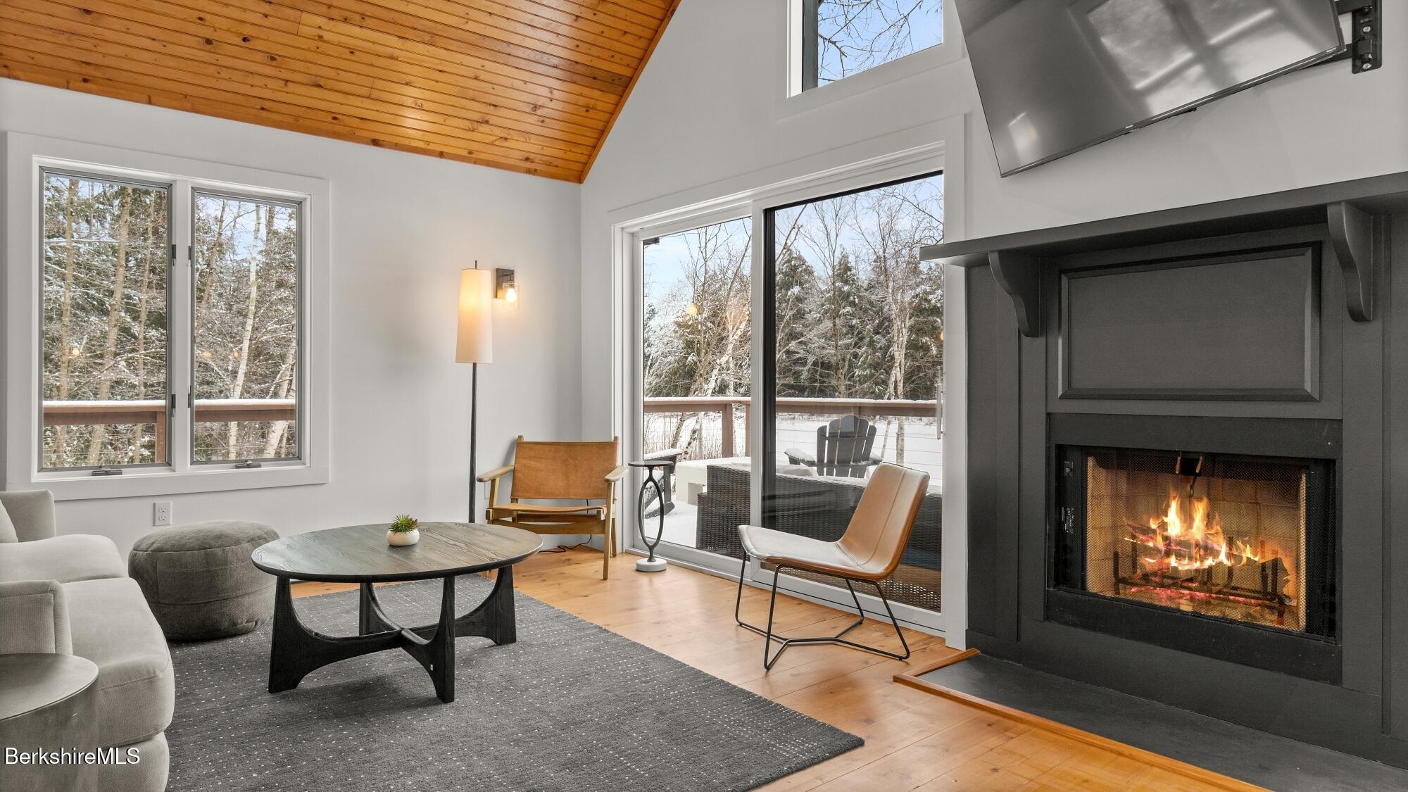 180 E Long Bow Ln, Becket, Massachusetts image 7