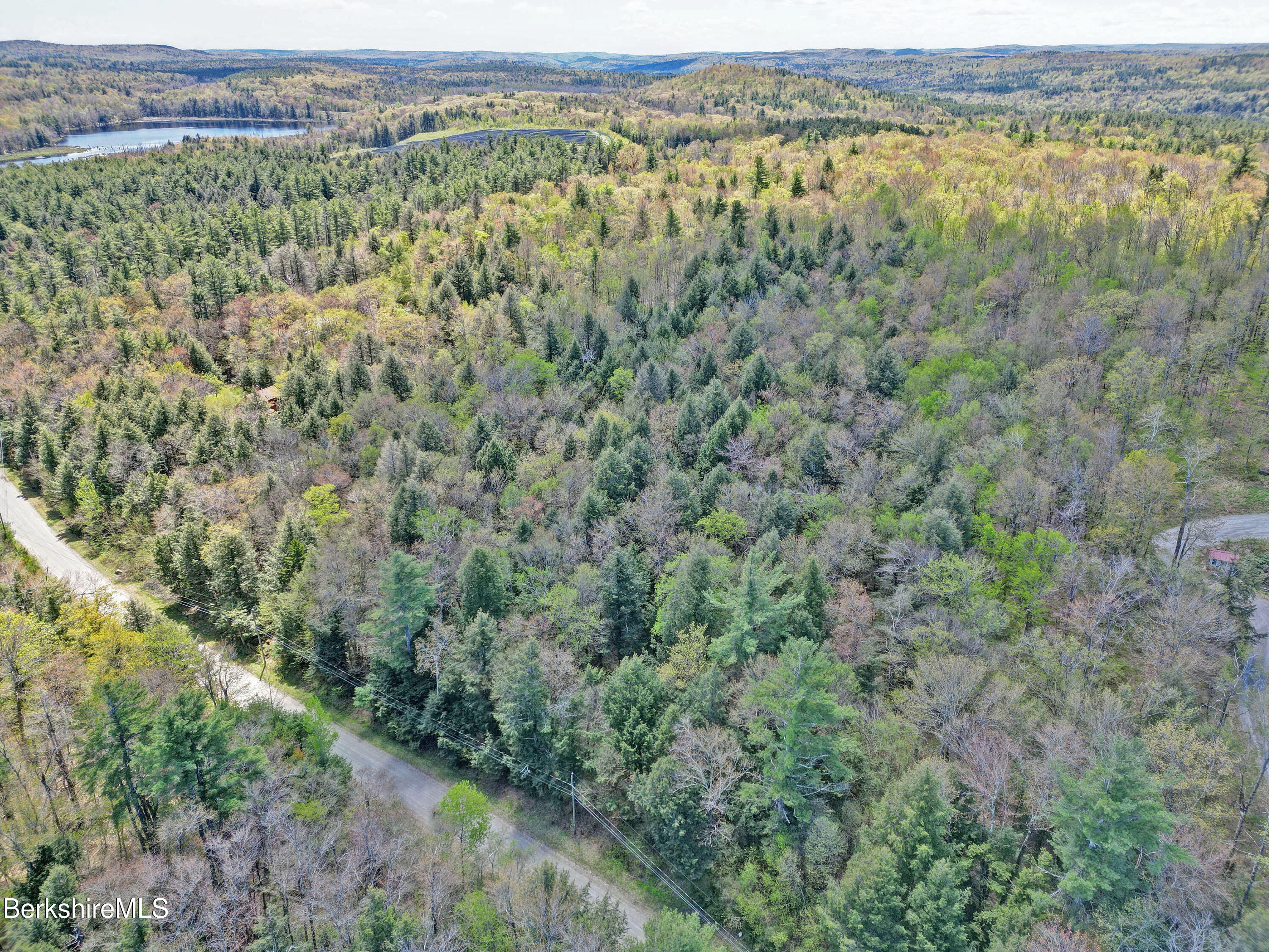 Jacobs Hollow Rd (lots 8 & 9) Rd, Becket, Massachusetts image 3