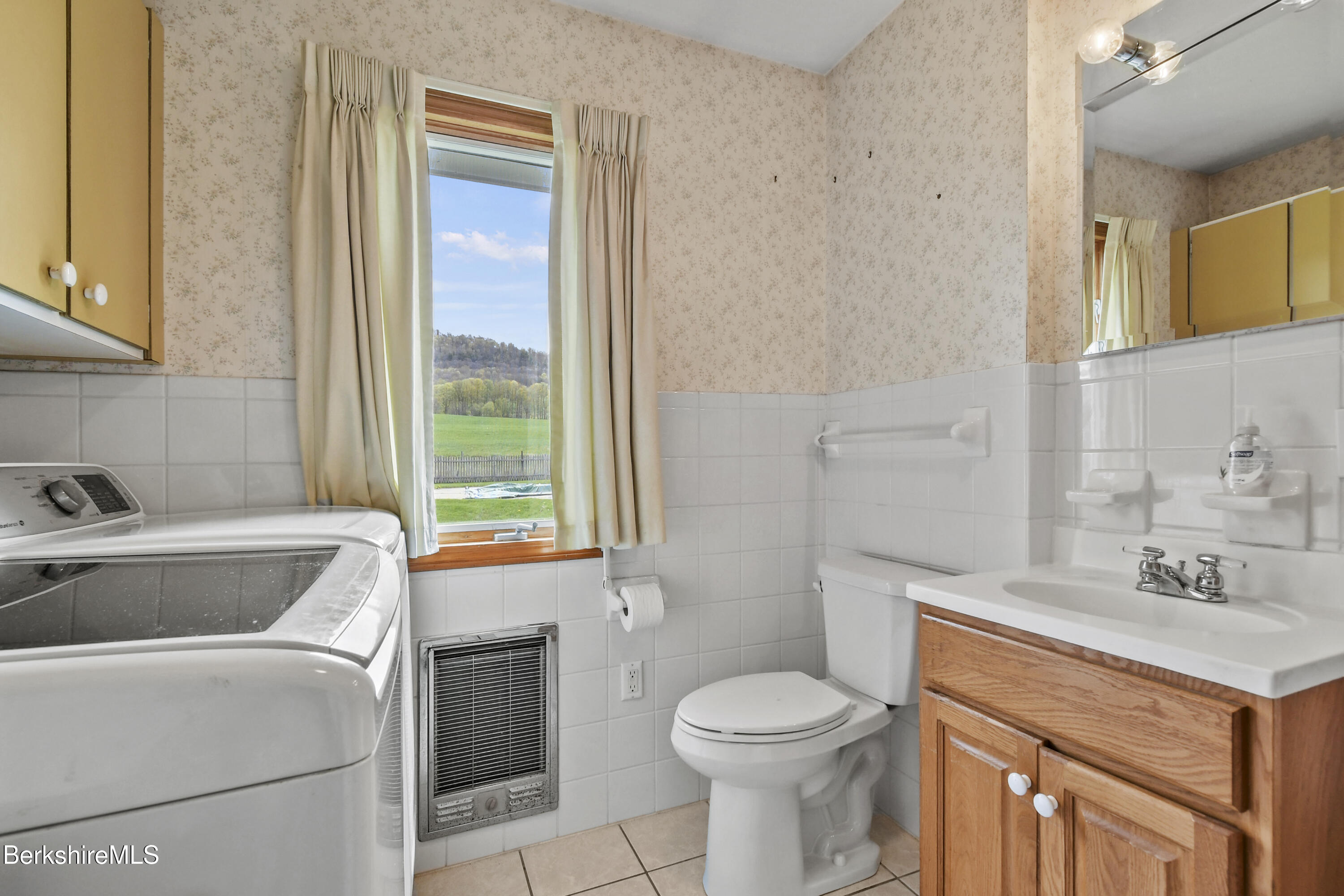 75 East Rd, Adams, Massachusetts image 23