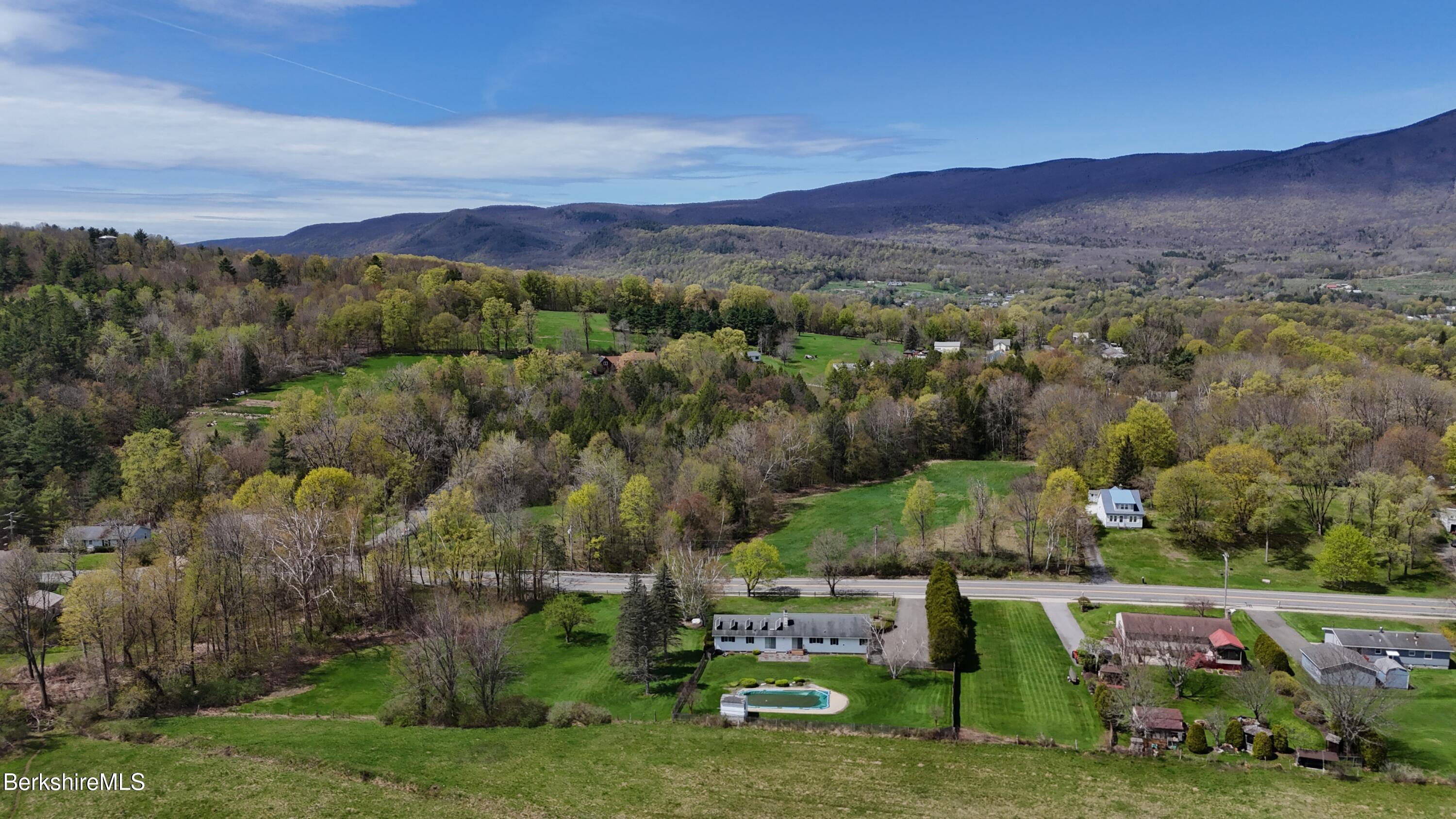 75 East Rd, Adams, Massachusetts image 44