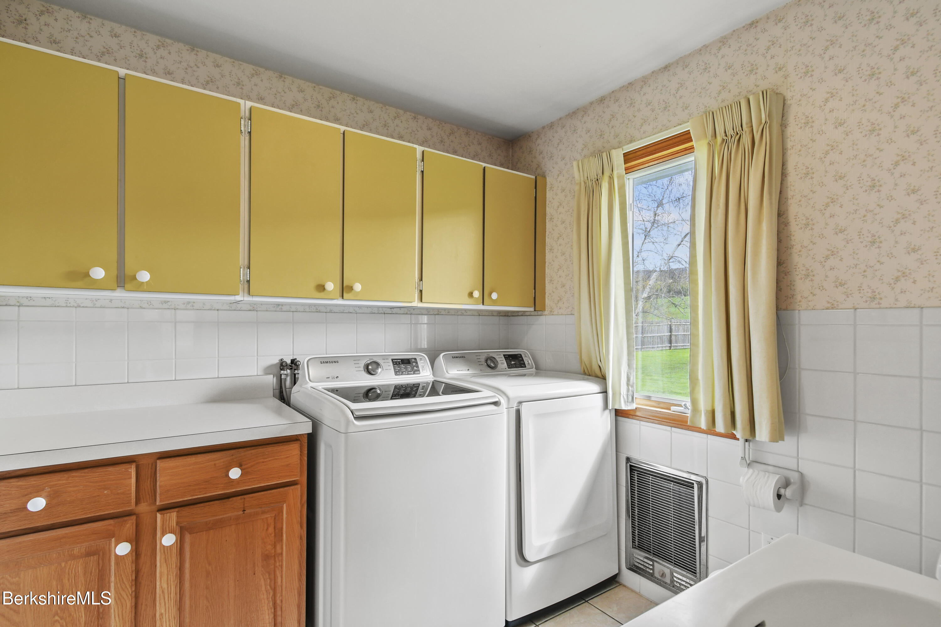 75 East Rd, Adams, Massachusetts image 22