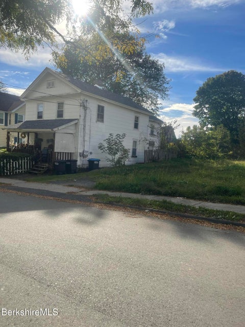 Multifamily For Sale - 85 Daniels Ave<br/> Pittsfield Twp, MA 01201