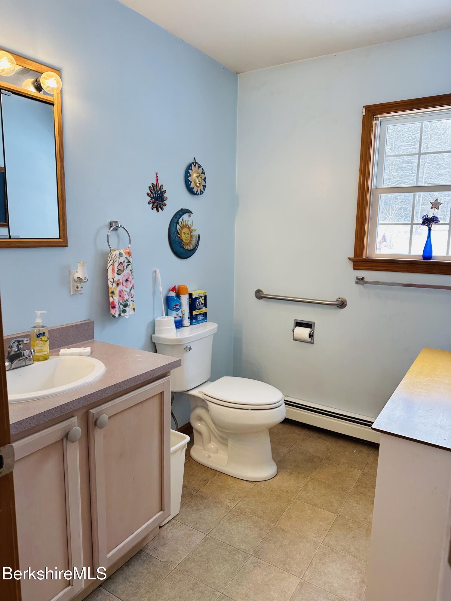 87 Furnace Rd, Richmond, Massachusetts image 11