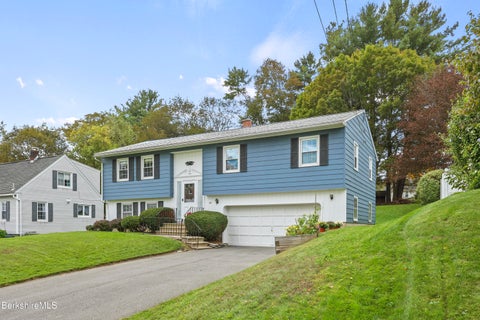 Homes For Sale - 25 Brighton Ave<br/> Pittsfield Twp, MA 01201