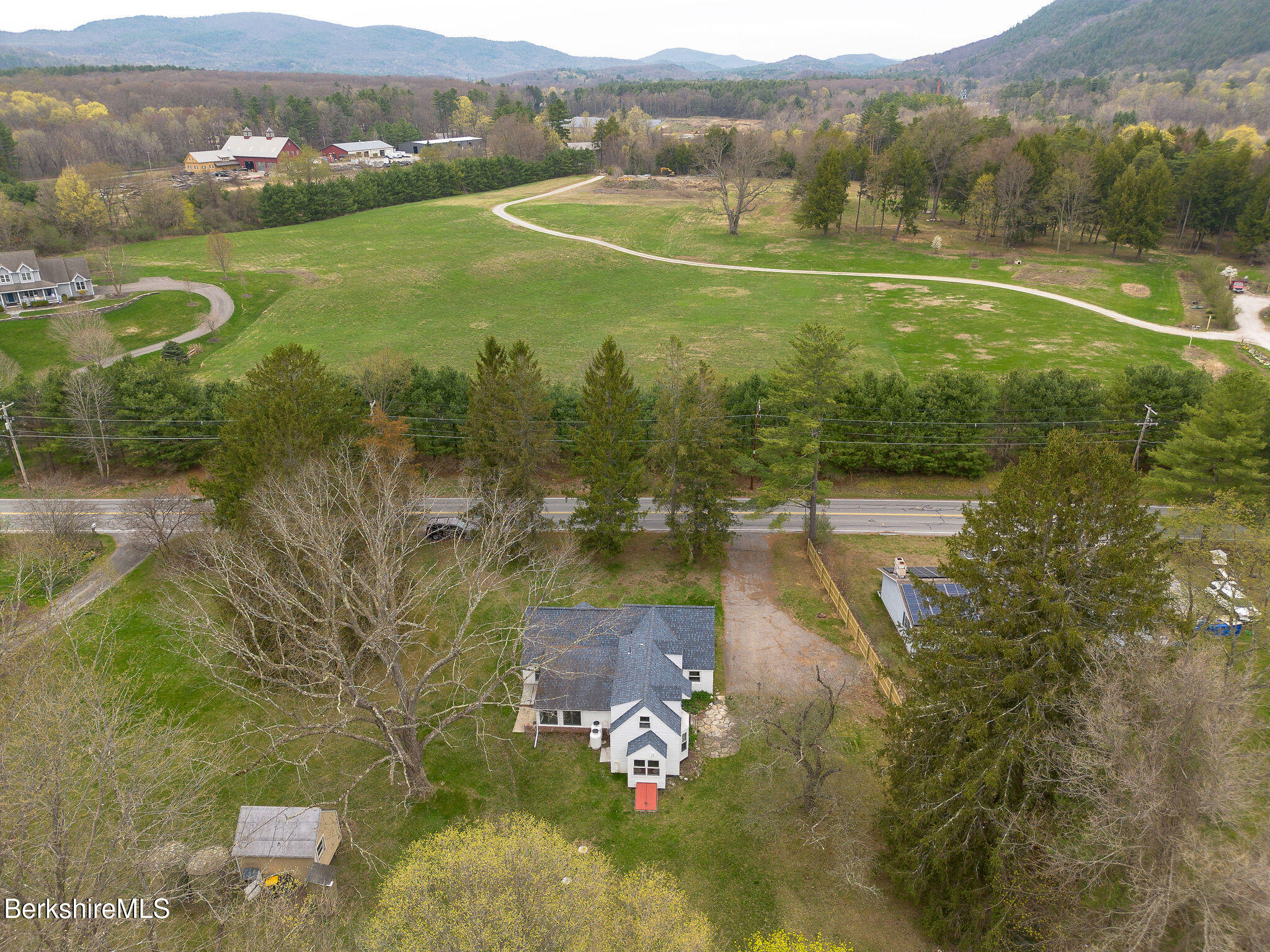 63 Division St, Great Barrington, Massachusetts image 2
