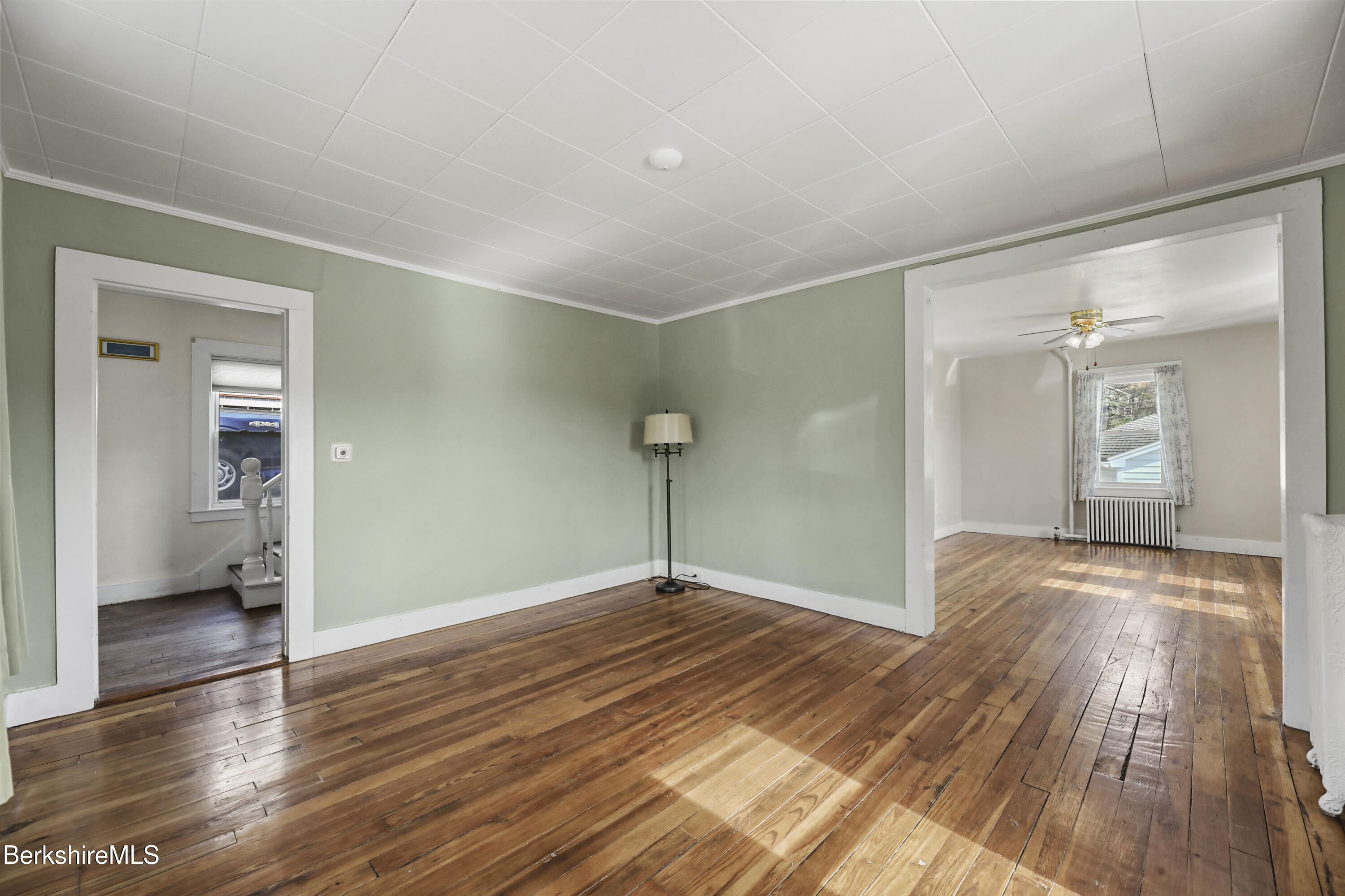 20 Summer St, Lee, Massachusetts image 19