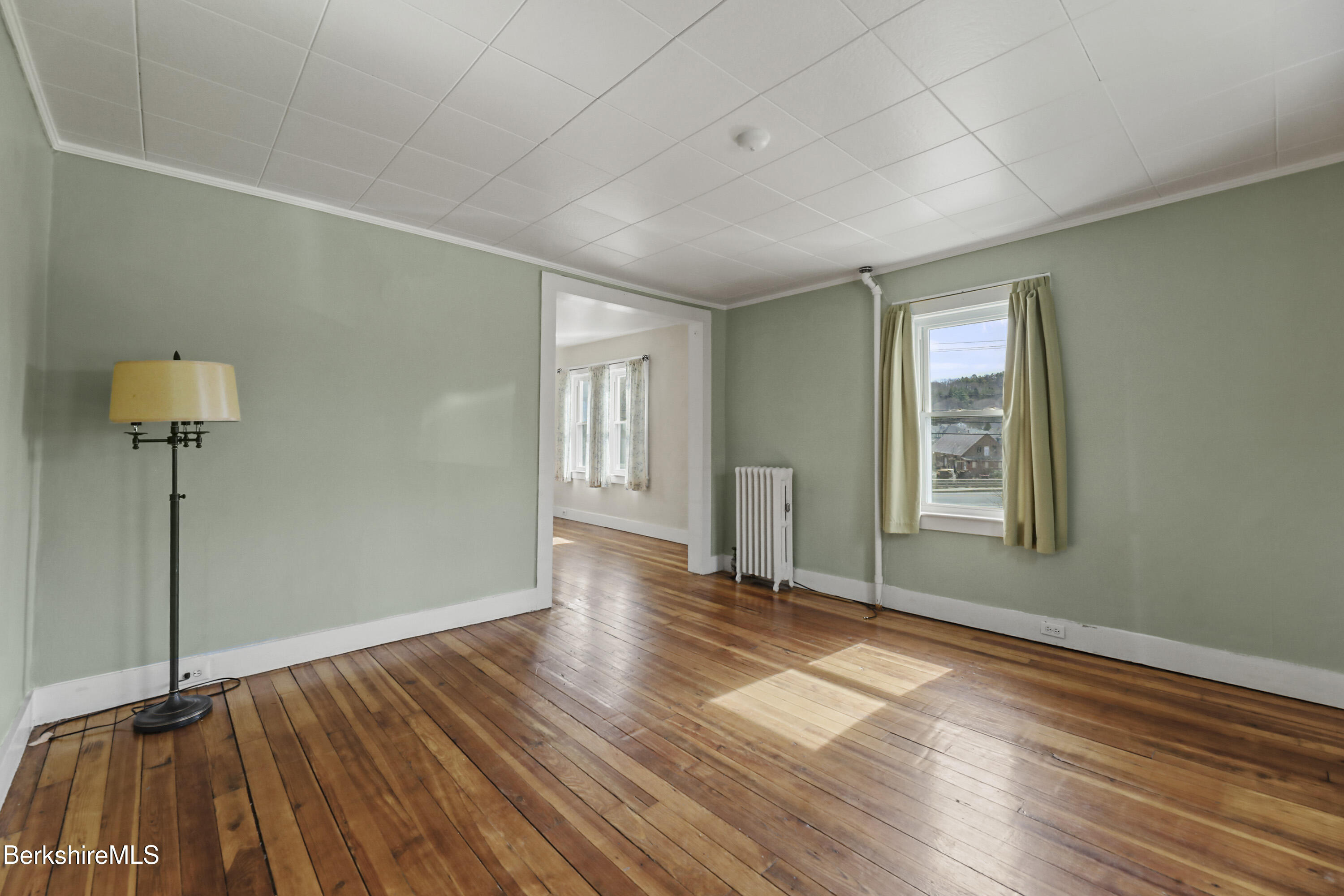 20 Summer St, Lee, Massachusetts image 18