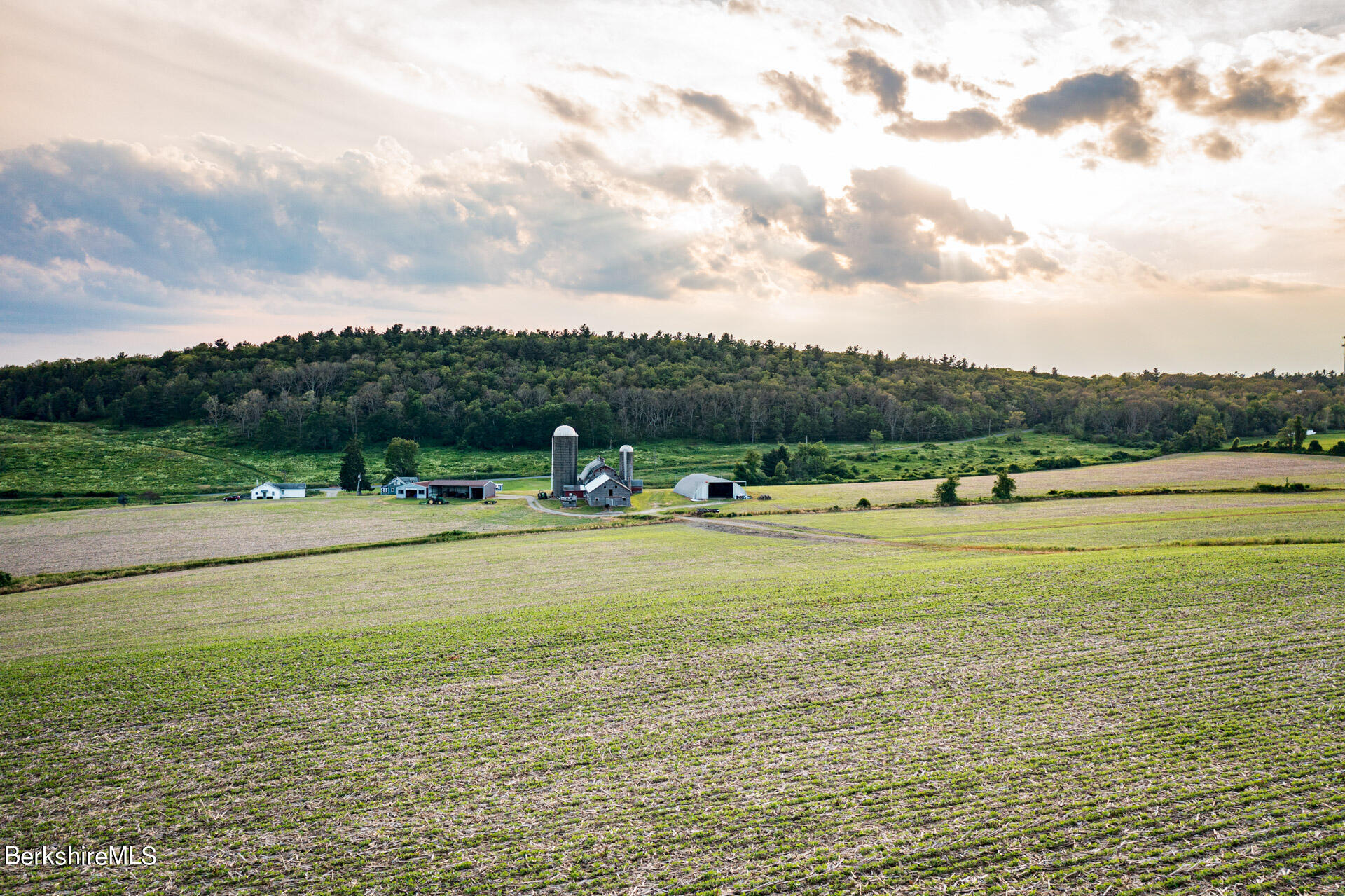 5 Homestead Farm #15 Ln, Millerton, New York image 5