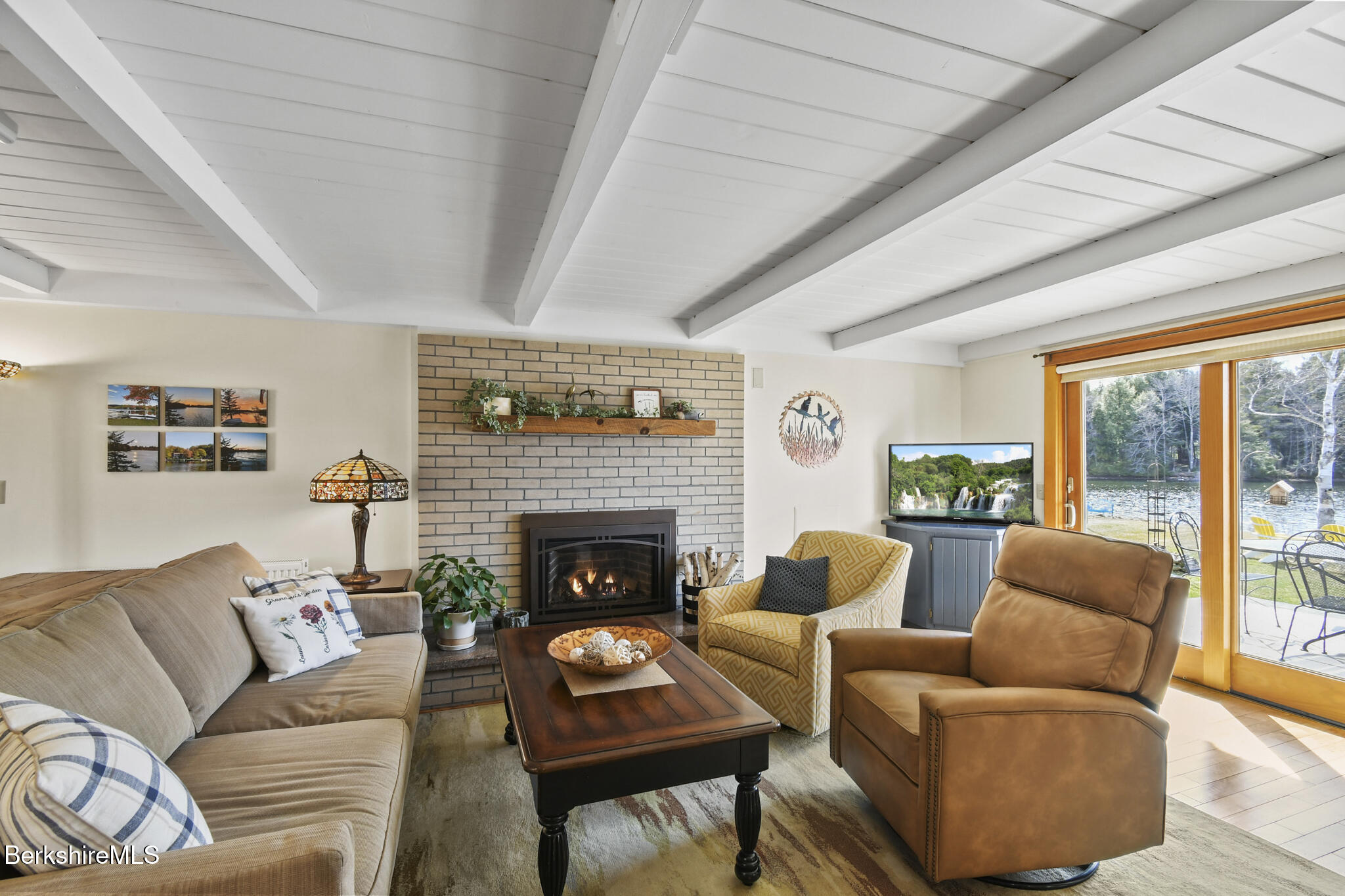 321 Ashmere Dr, Hinsdale, Massachusetts image 12