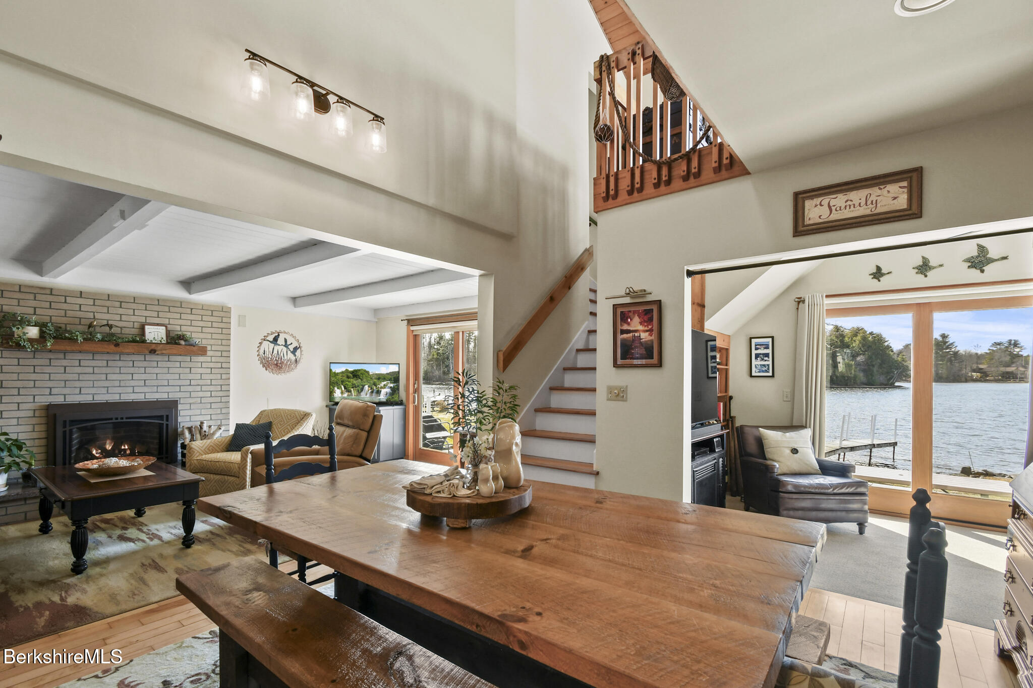 321 Ashmere Dr, Hinsdale, Massachusetts image 15