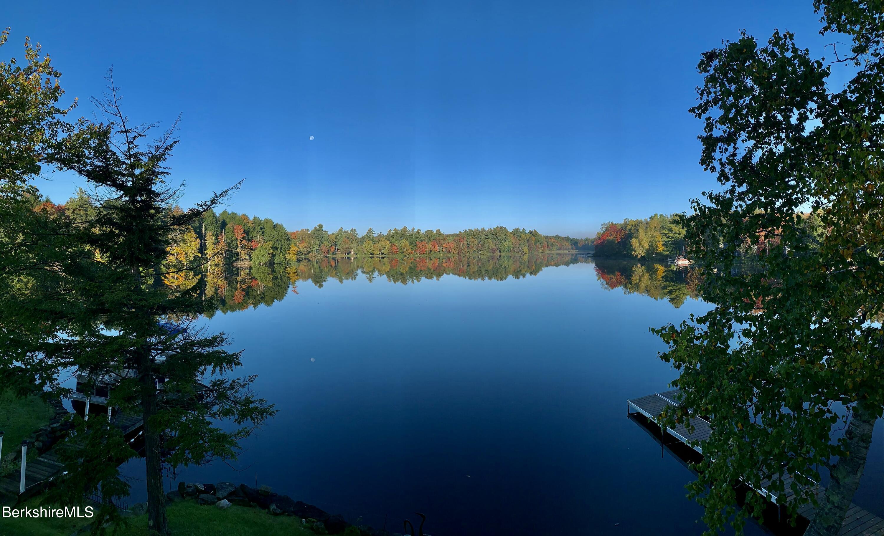 321 Ashmere Dr, Hinsdale, Massachusetts image 7