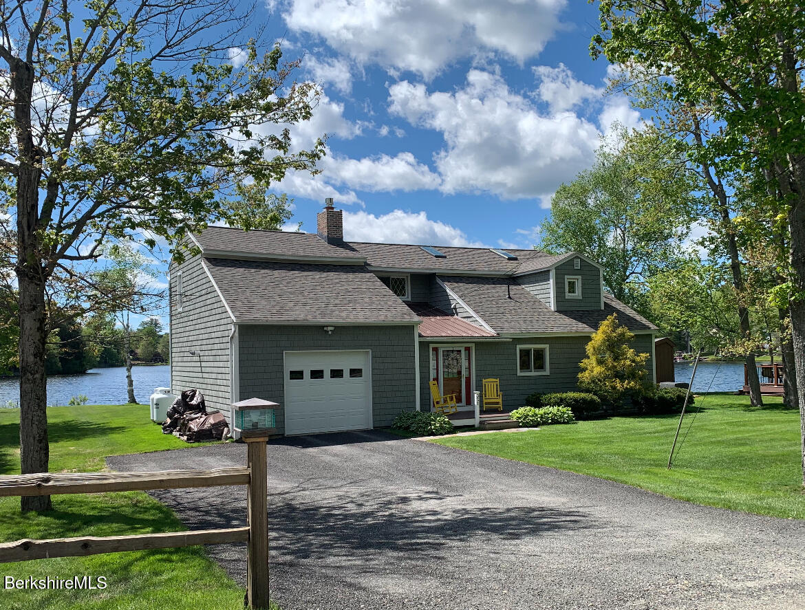 321 Ashmere Rd, Hinsdale, Massachusetts image 9