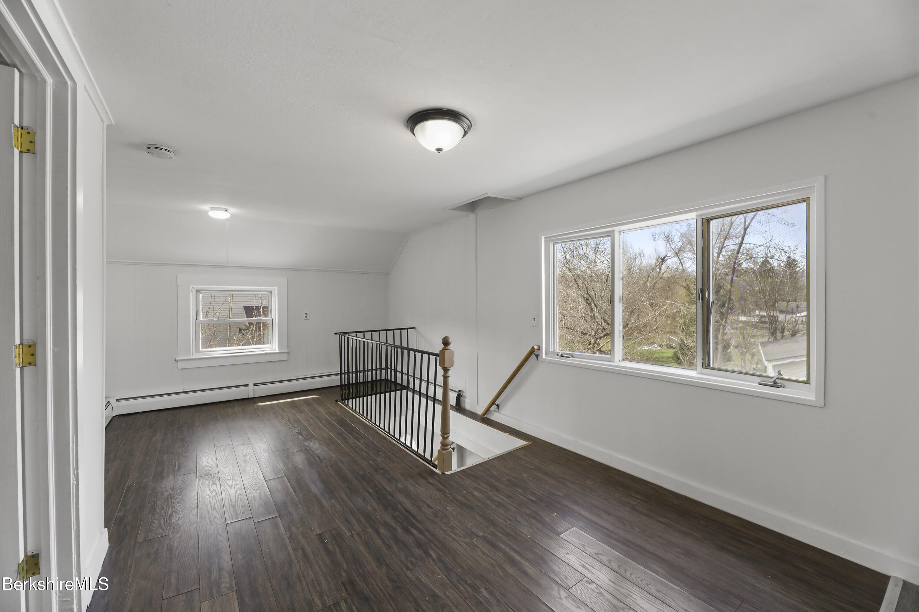 17 Phelps Ave, North Adams, Massachusetts image 32