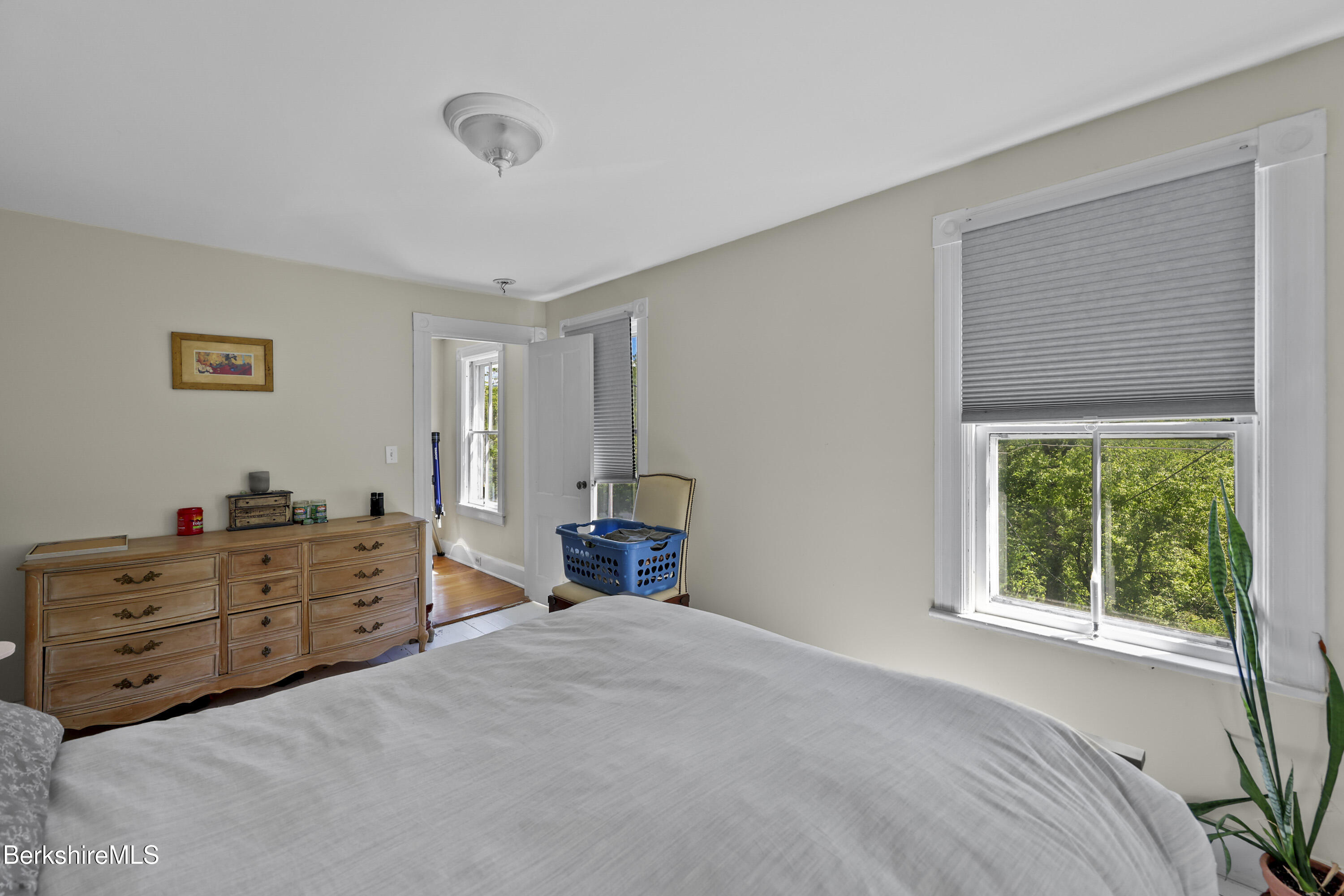 1729 Massachusetts Ave, North Adams, Massachusetts image 23