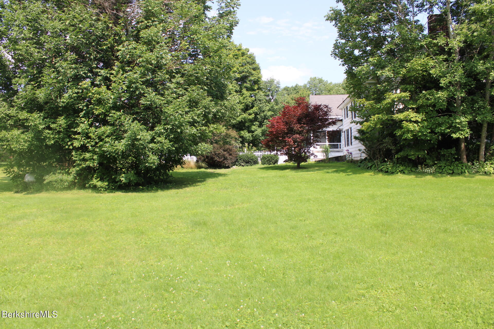 576 North St, Windsor, Massachusetts image 30