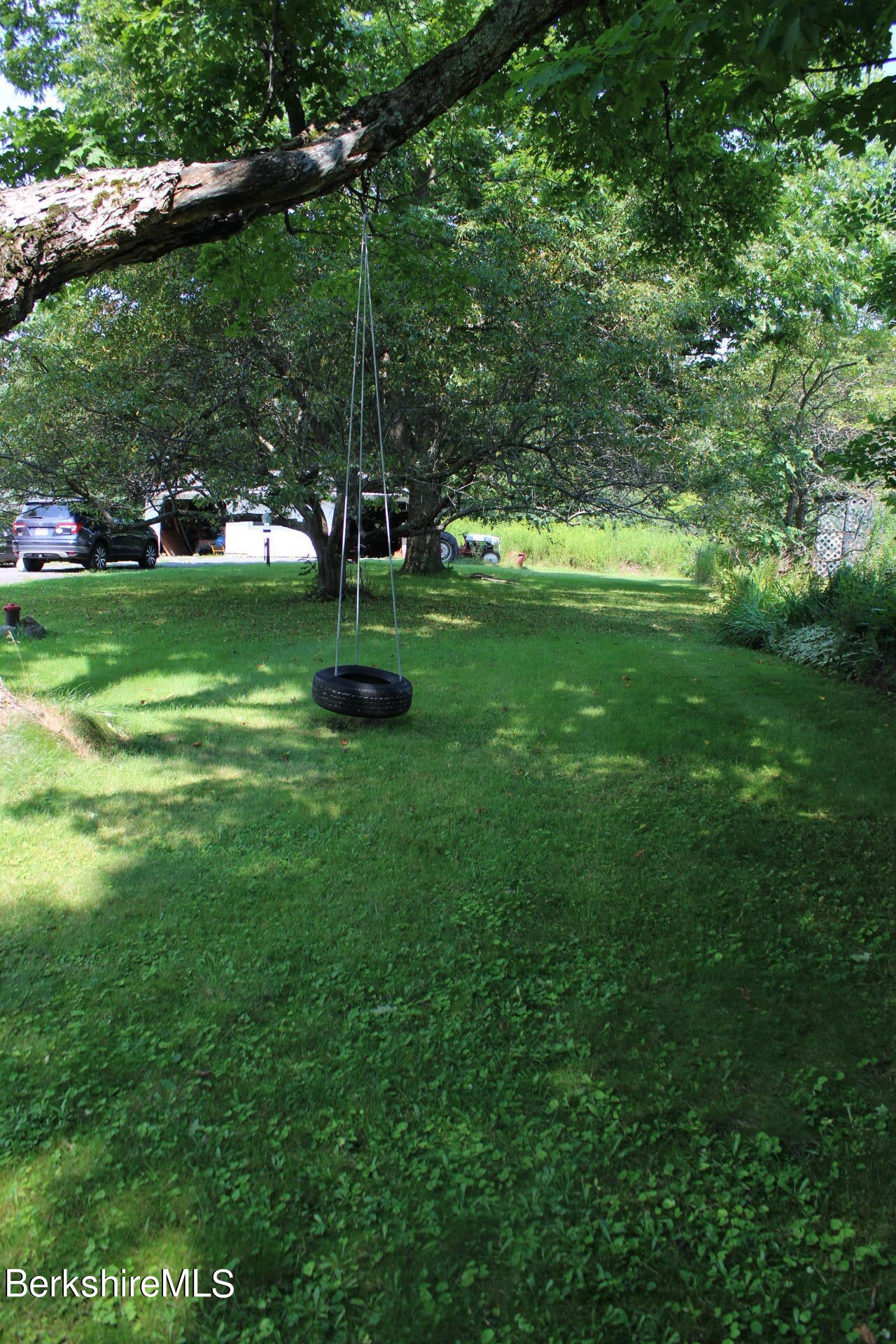 576 North St, Windsor, Massachusetts image 24