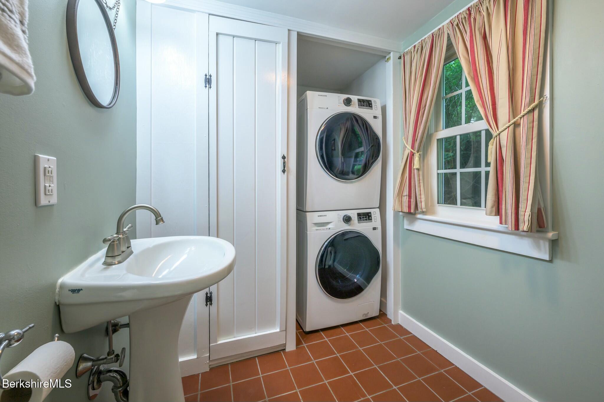 17 Stockbridge Rd, West Stockbridge, Massachusetts image 14