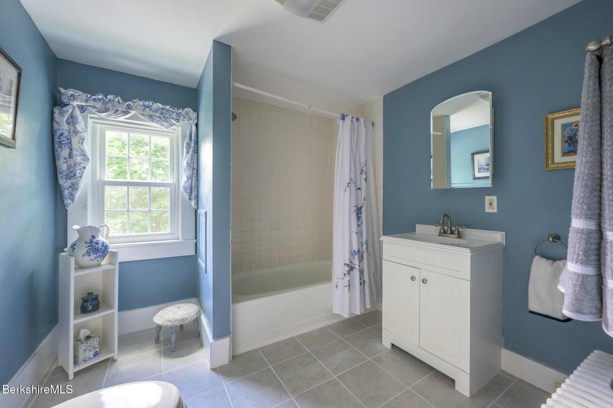 17 Stockbridge Rd, West Stockbridge, Massachusetts image 20