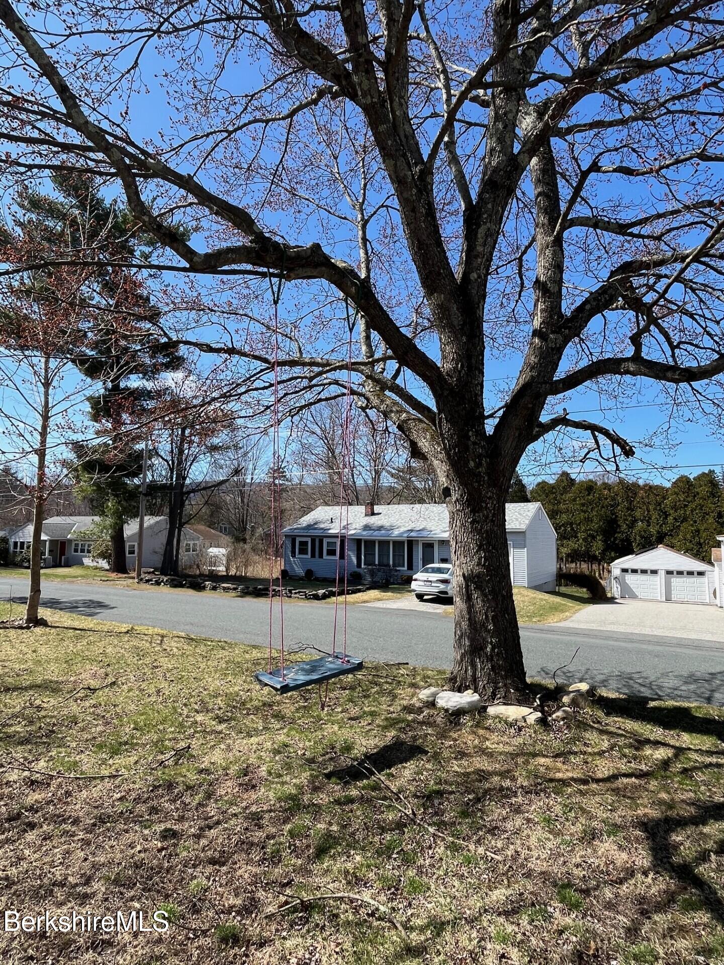 20 White Oaks Rd, Williamstown, Massachusetts image 49