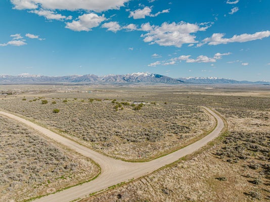 5 SPRING CREEK PKWY, SPRING CREEK, NV 89815 - Image 7be82f2e401364c5ab65d653fa6f6fef/852274547