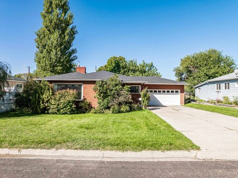 Photo of 215 Sorenson Ave, Pocatello, ID 83201 (MLS # 582521)