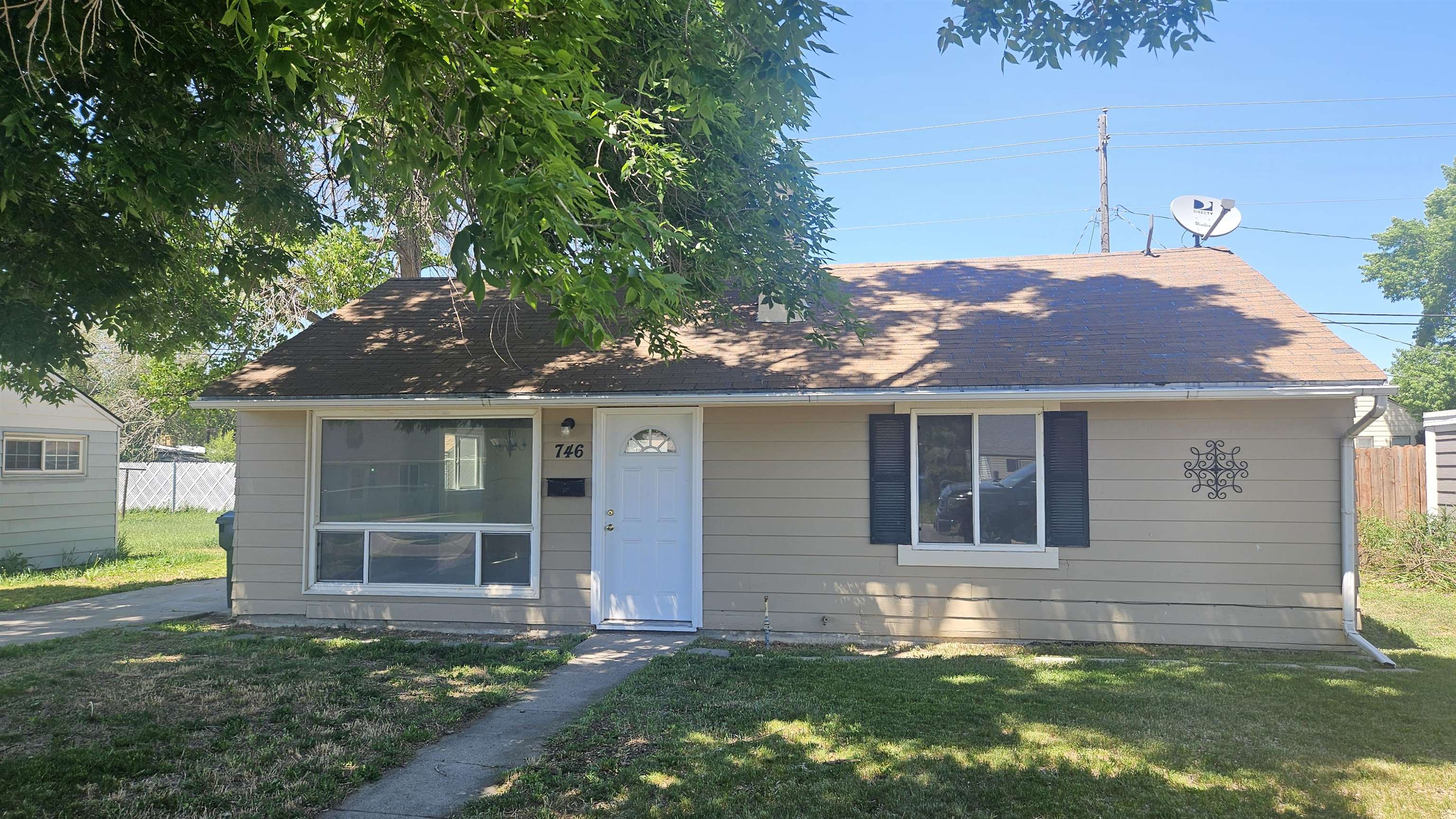 746 Myrtle St, Pocatello, Idaho image 2