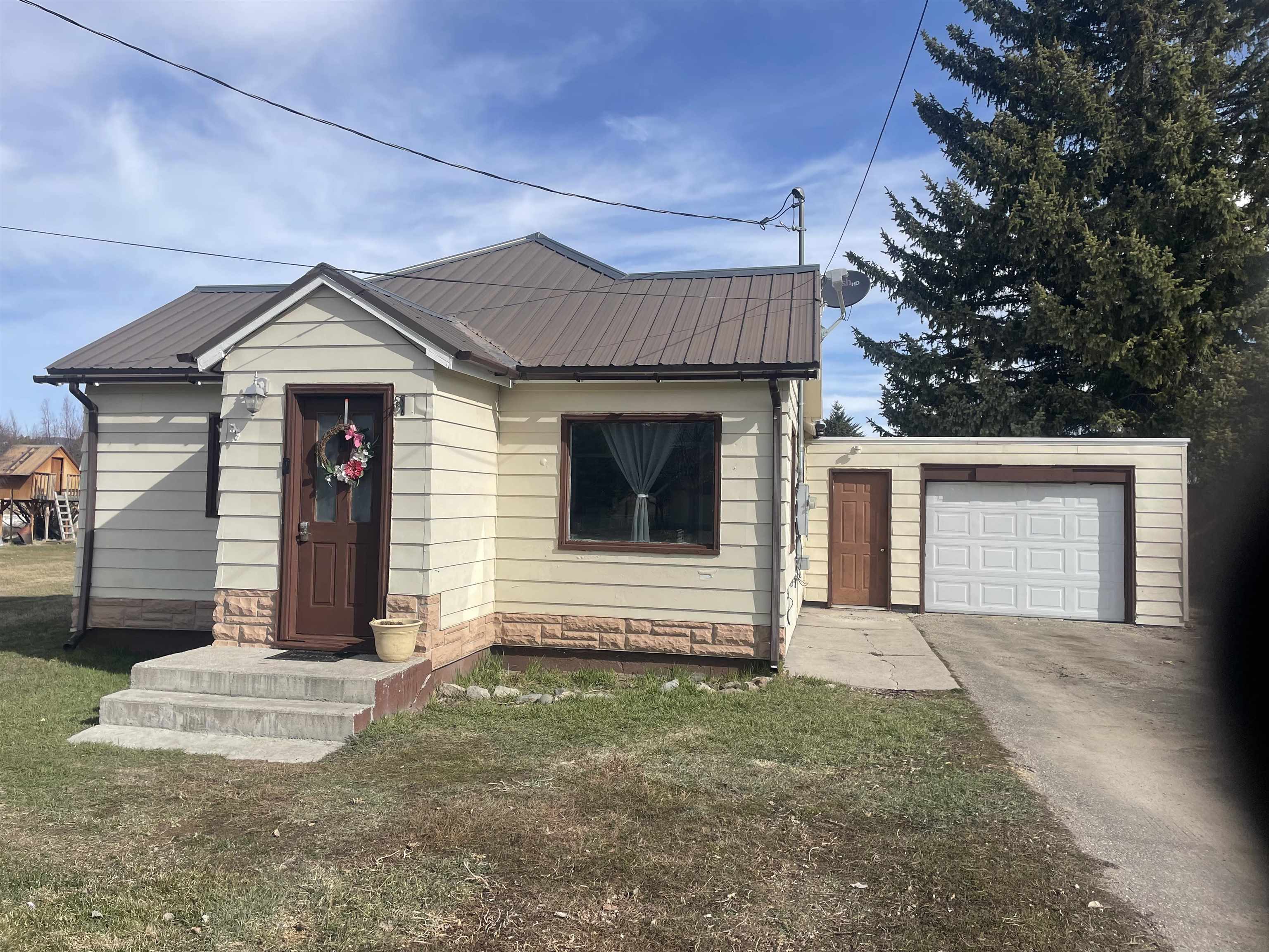 161 E 4th South, Soda Springs, Idaho image 1