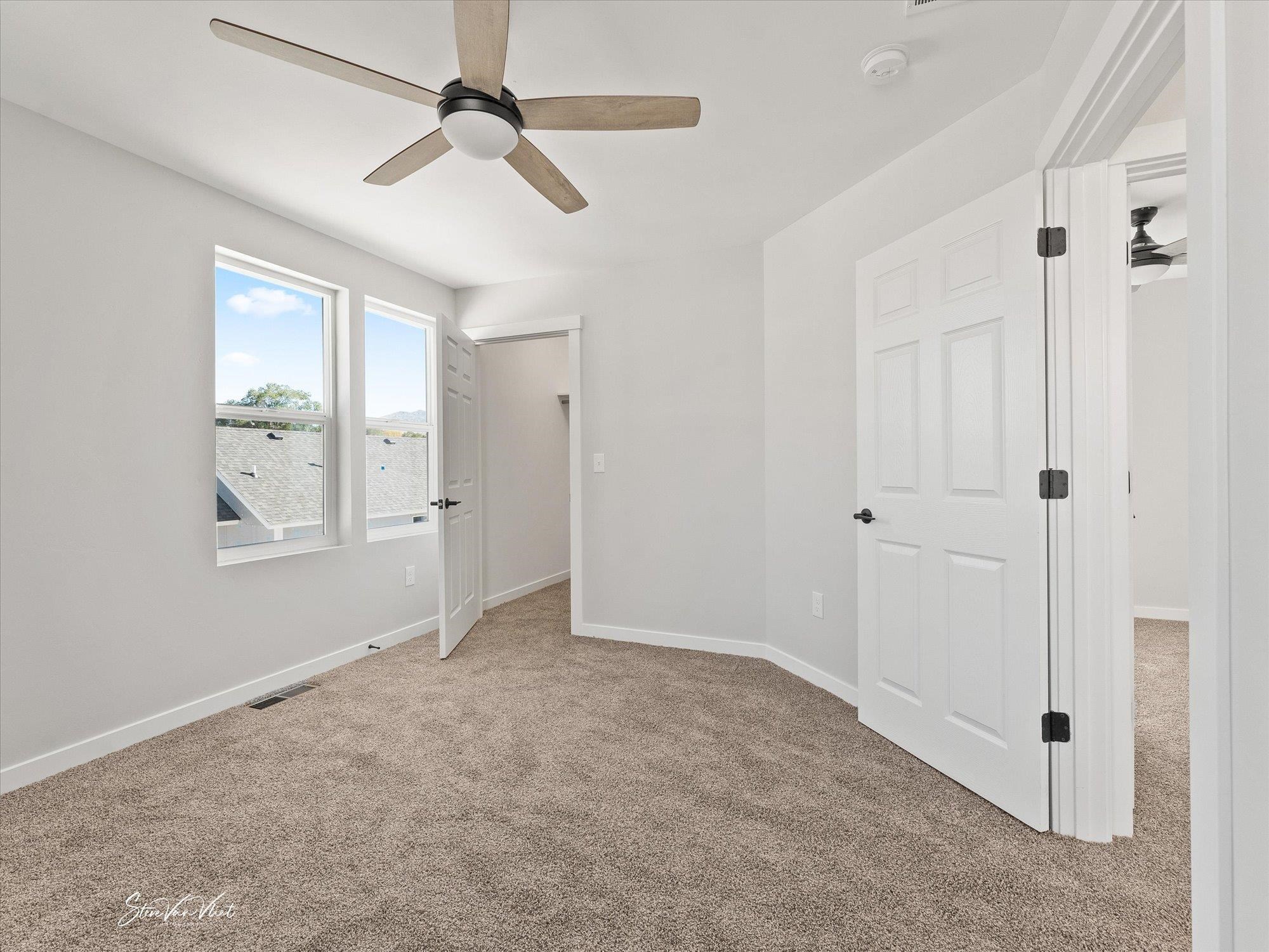 376 N 8th, Pocatello, Idaho image 32