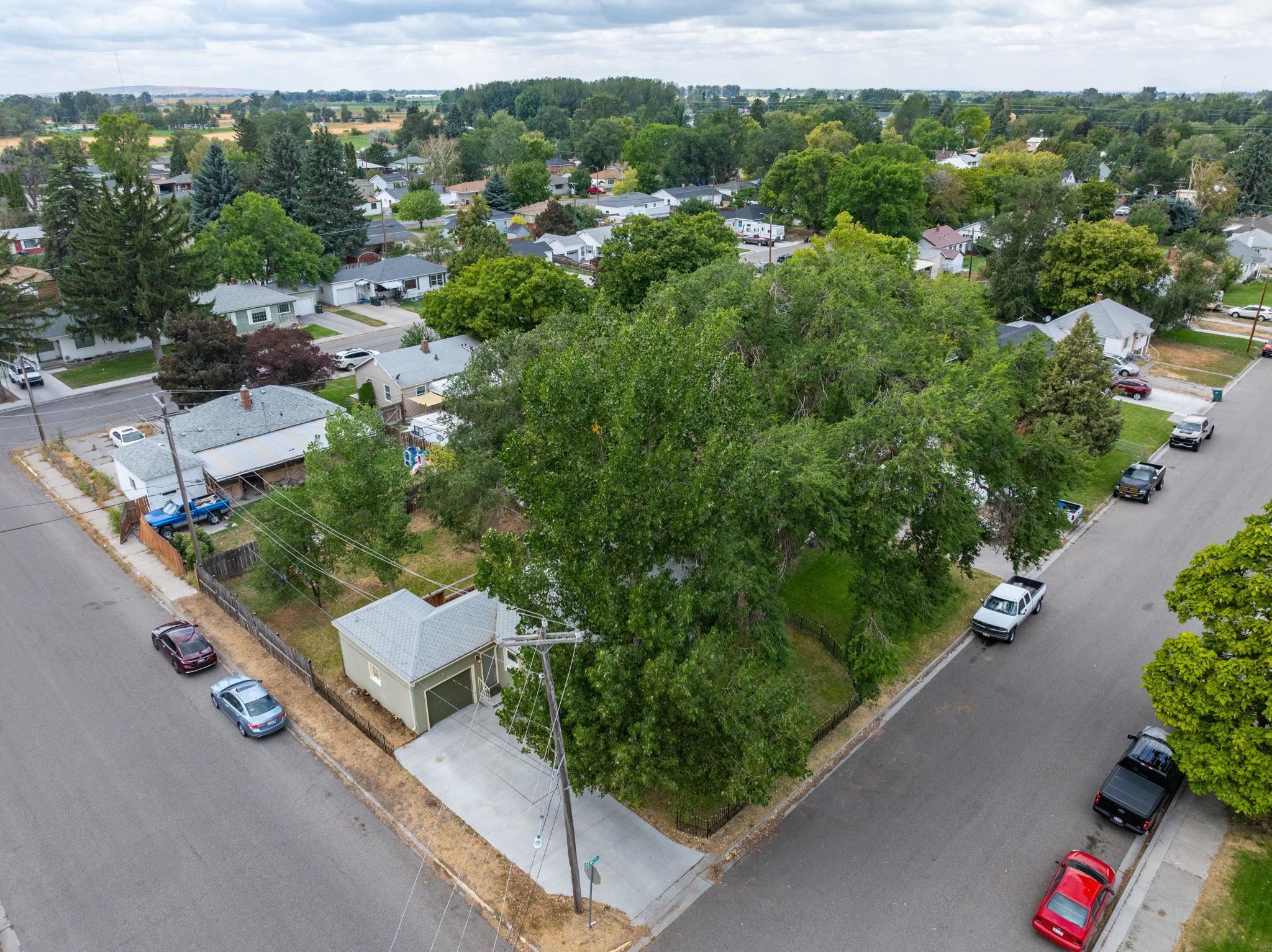 428 Dewey St, Blackfoot, Idaho image 38