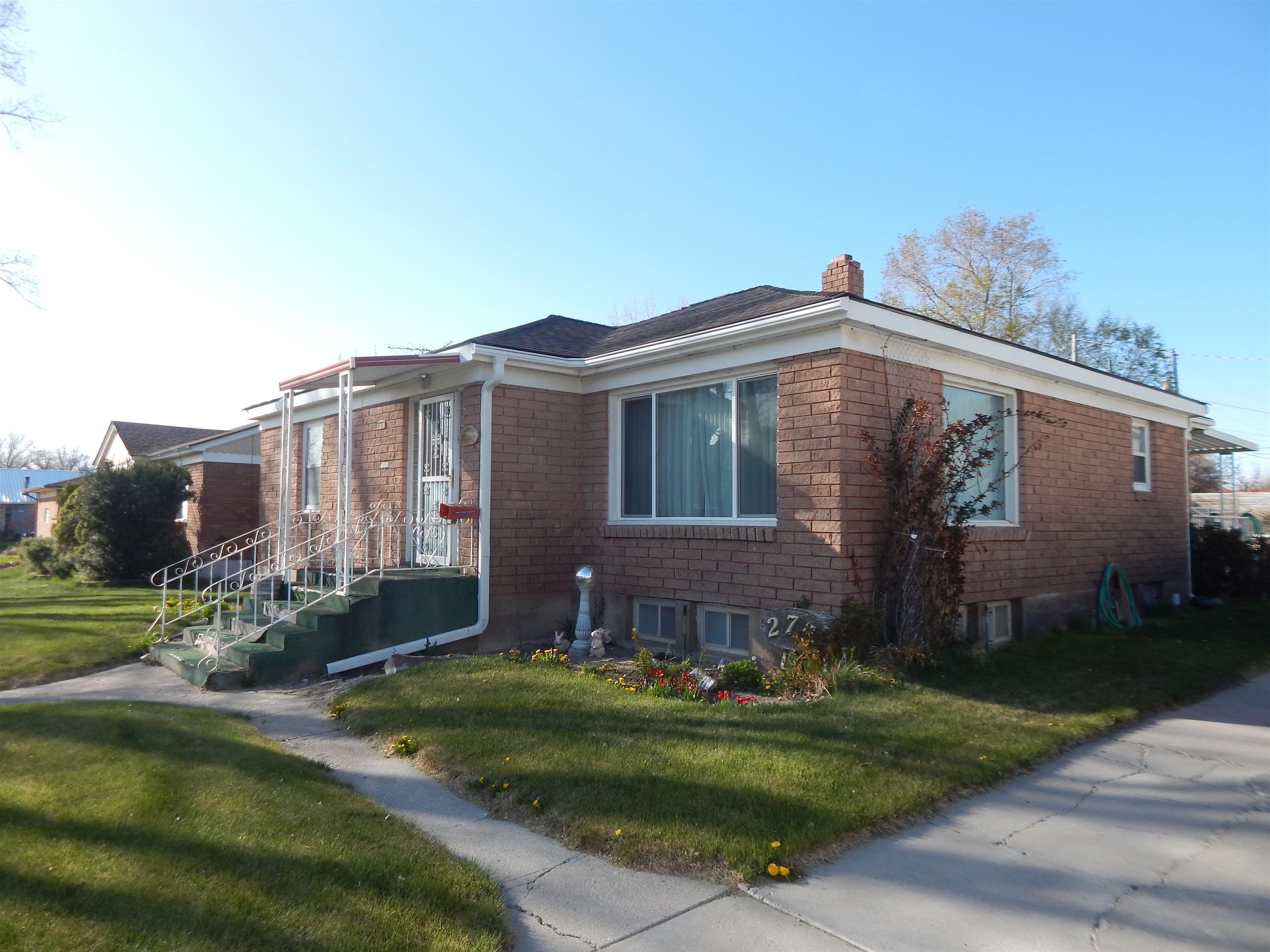 275 Taylor St, American Falls, Idaho image 1