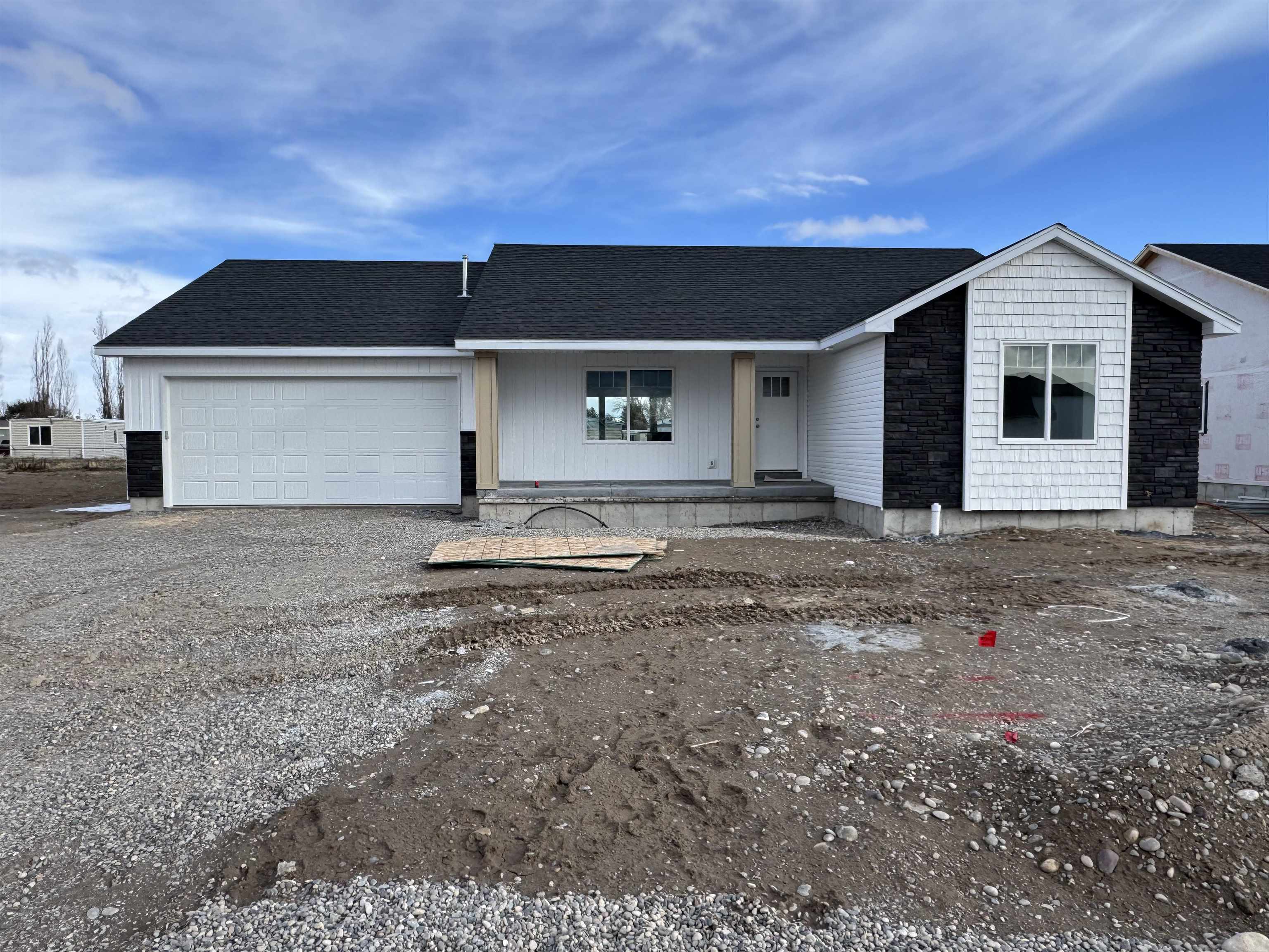 403 Wind River Dr, Shelley, Idaho image 1
