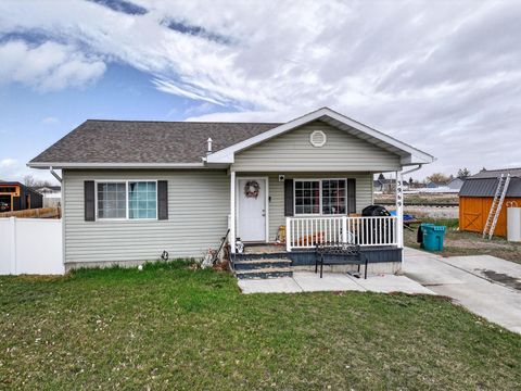 Photo of 3969 Deloy Drive, Idaho Falls, ID 83401 (MLS # 582058)