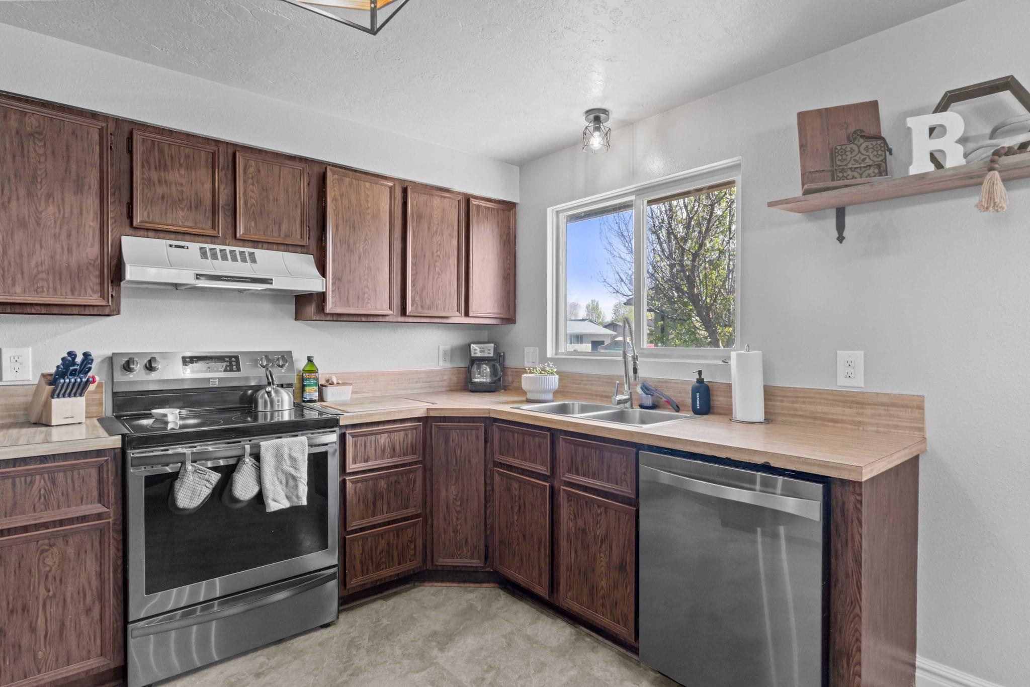 3806 Henderson Lane, Pocatello, Idaho image 14