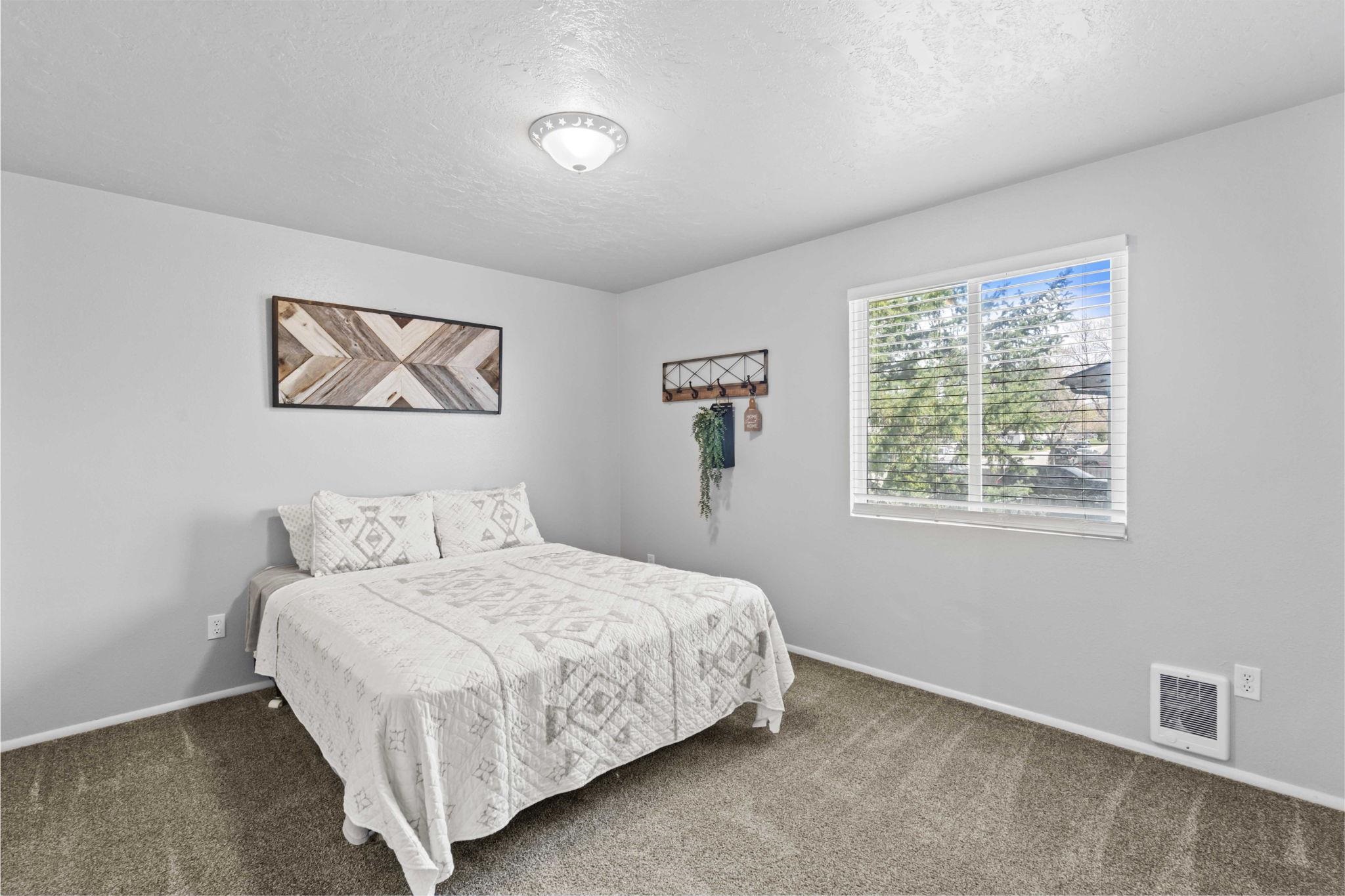 3806 Henderson Lane, Pocatello, Idaho image 27
