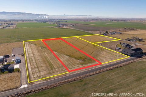Photo of TBD N Reservation Rd #LOT 3, Pocatello, ID 83202 (MLS # 582332)