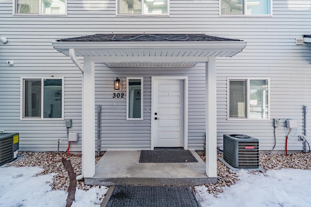 676 E Court Street, Blackfoot, Idaho image 1