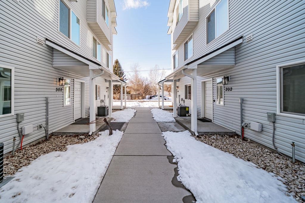 676 E Court Street, Blackfoot, Idaho image 3