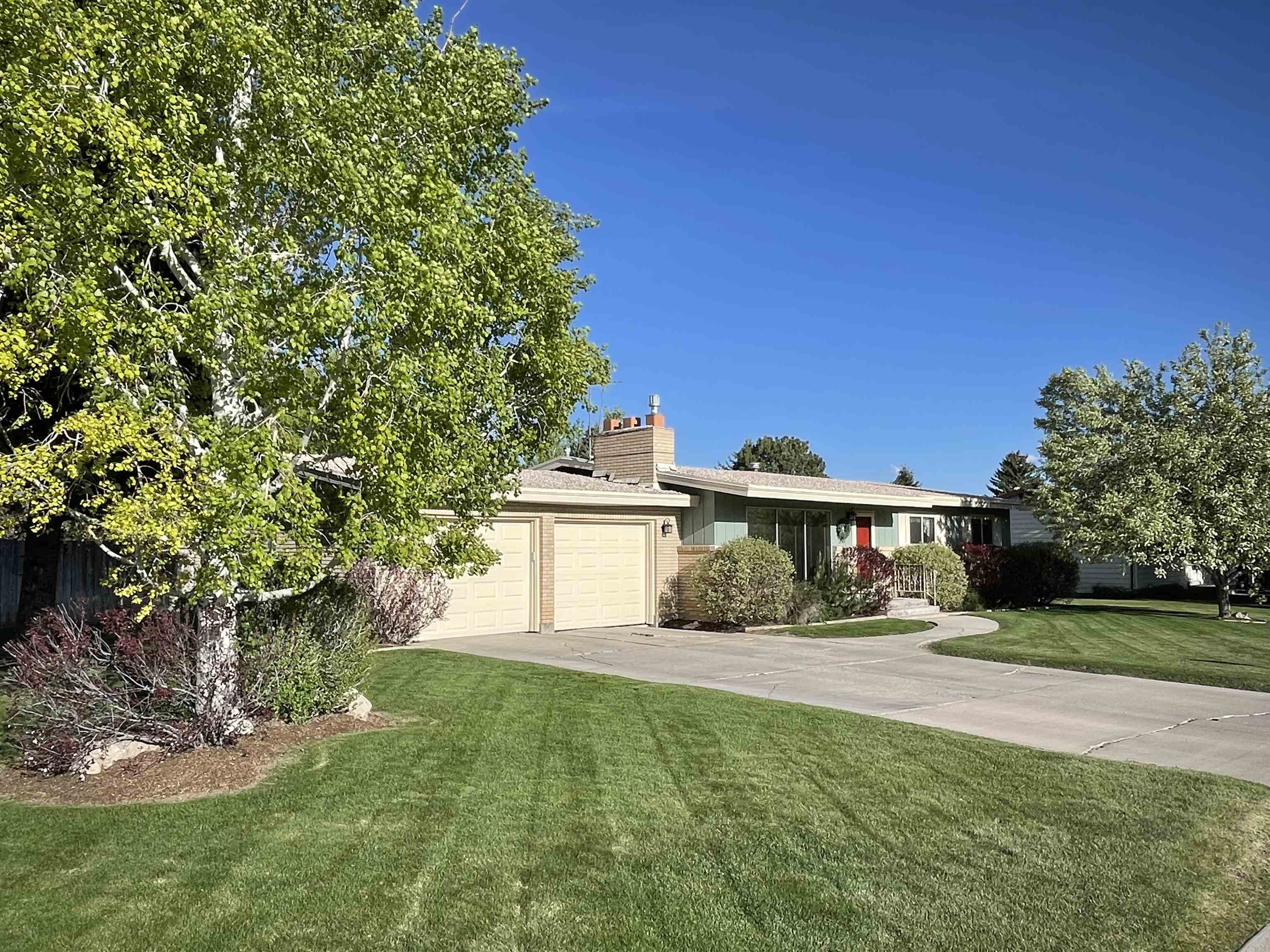 390 Rose Avenue, Soda Springs, Idaho image 2