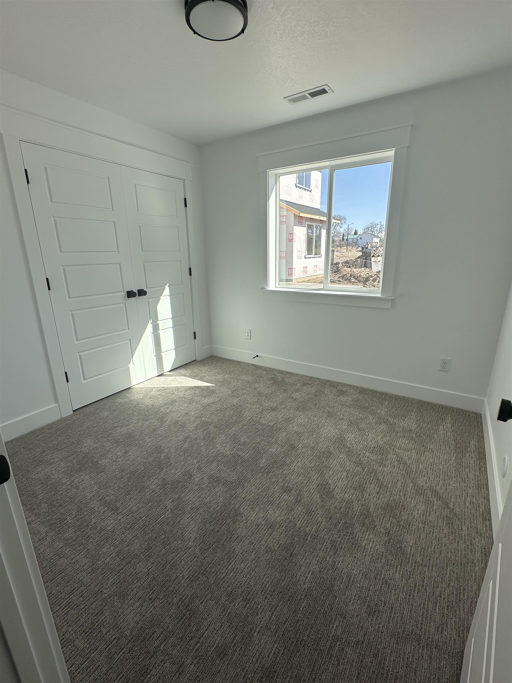 1317 Troy, Pocatello, Idaho image 3