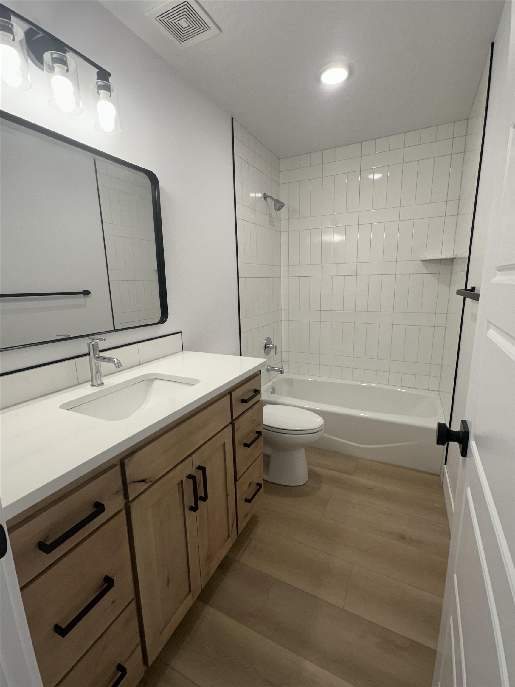 1317 Troy, Pocatello, Idaho image 2